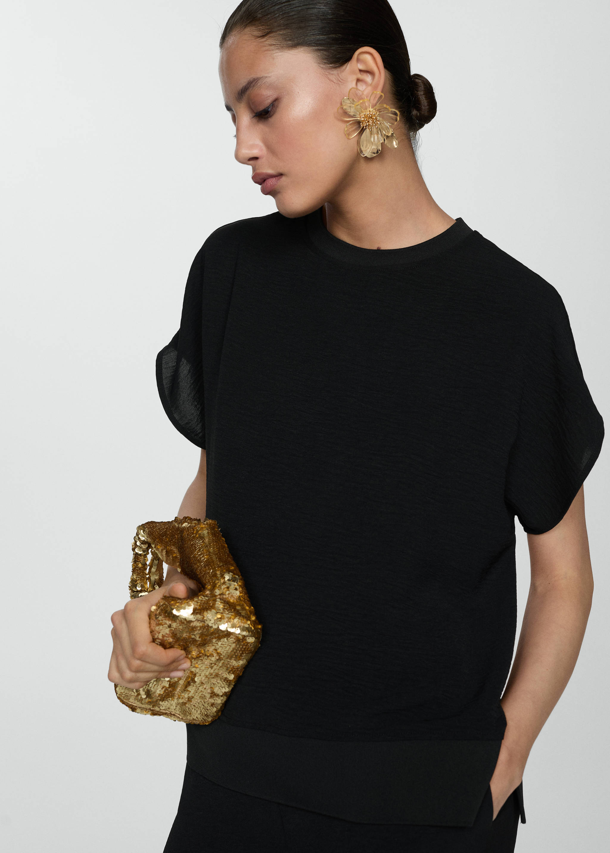 تي شيرت فضفاض بأكمام قصيرة - رؤية وسط