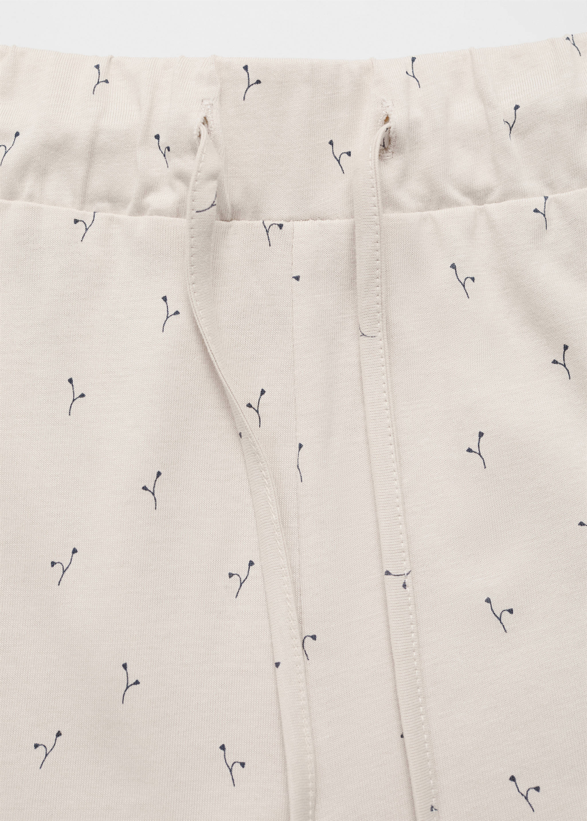 Two-piece short pyjamas - Details of the article 0