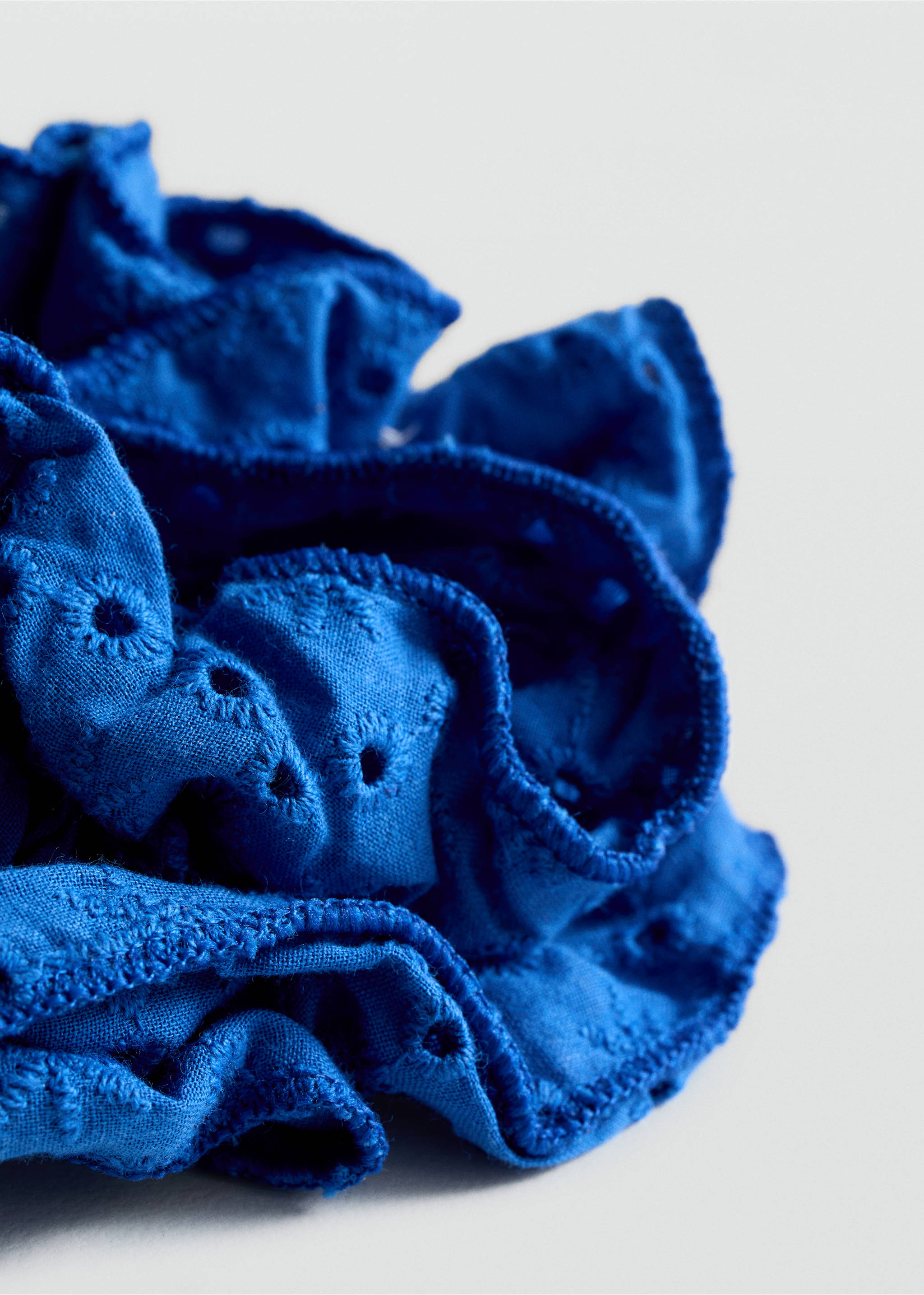 Maxi coletero bordado - Detalle del artículo 1, Azul. Ref: 77050278-00.
