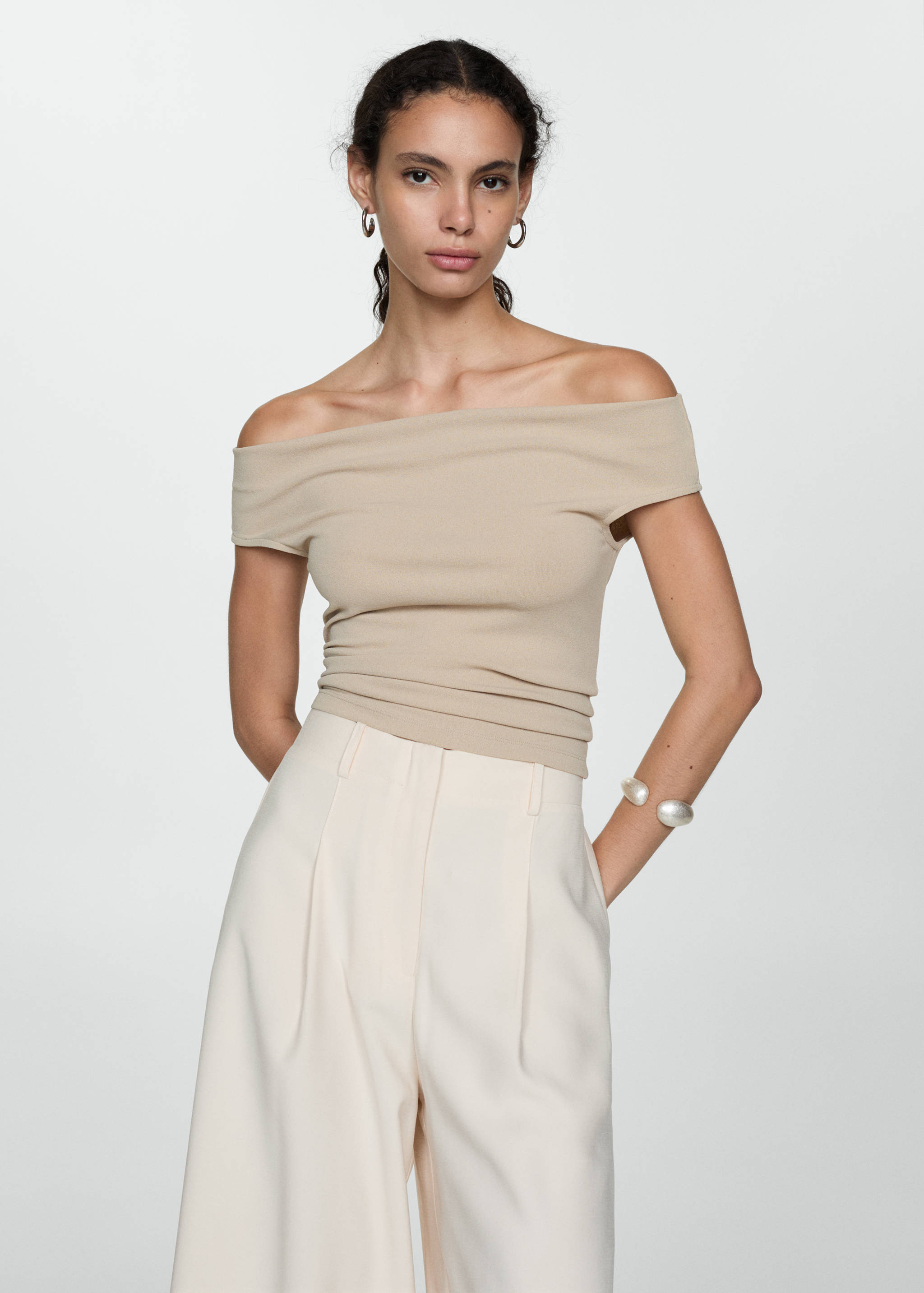 Wide leg trousers with elastic waist - Details of the article 1