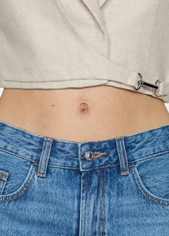 Straight-fit denim bermuda shorts — Medium Blue 5