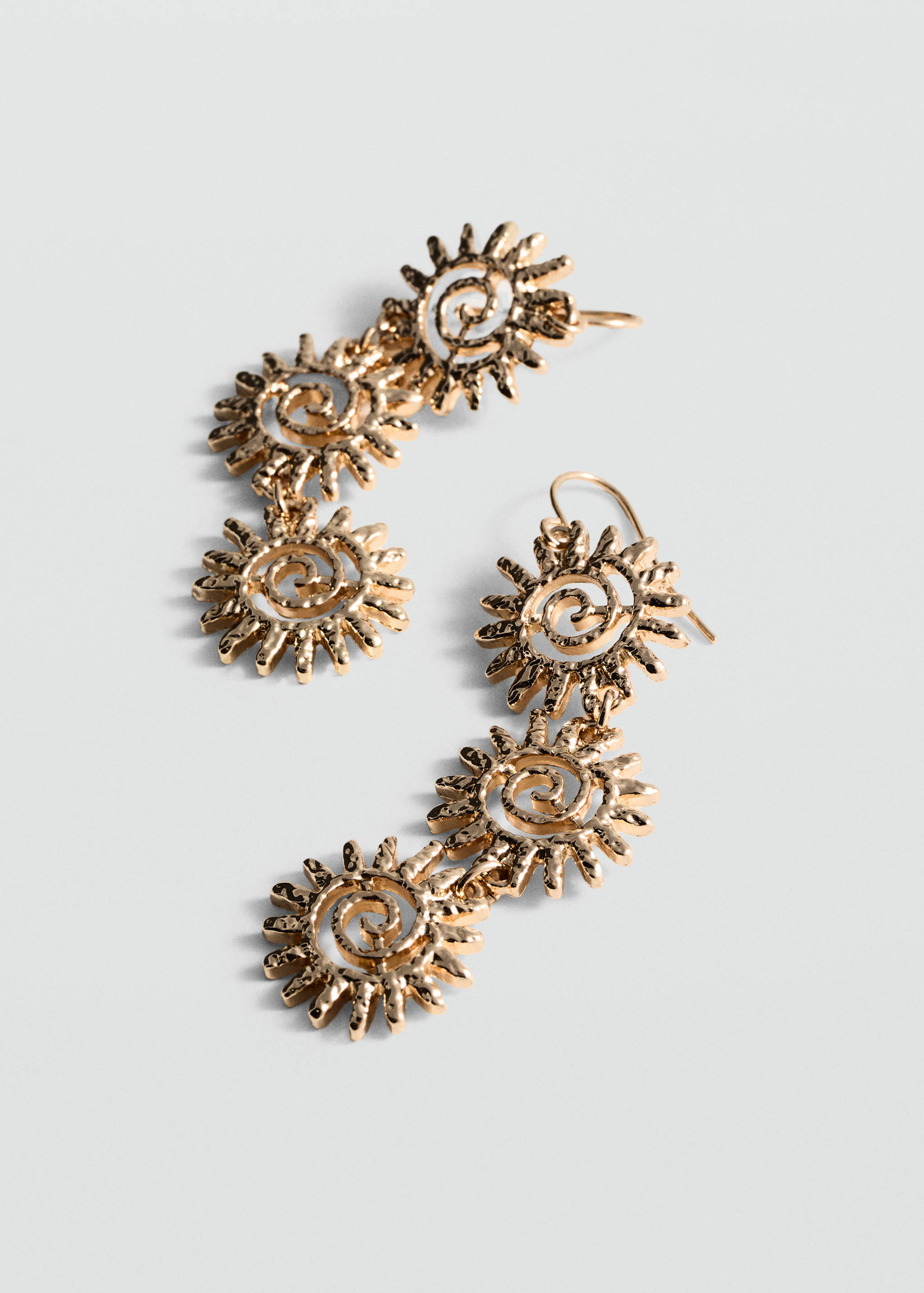 Brincos com pingentes - Plano médio