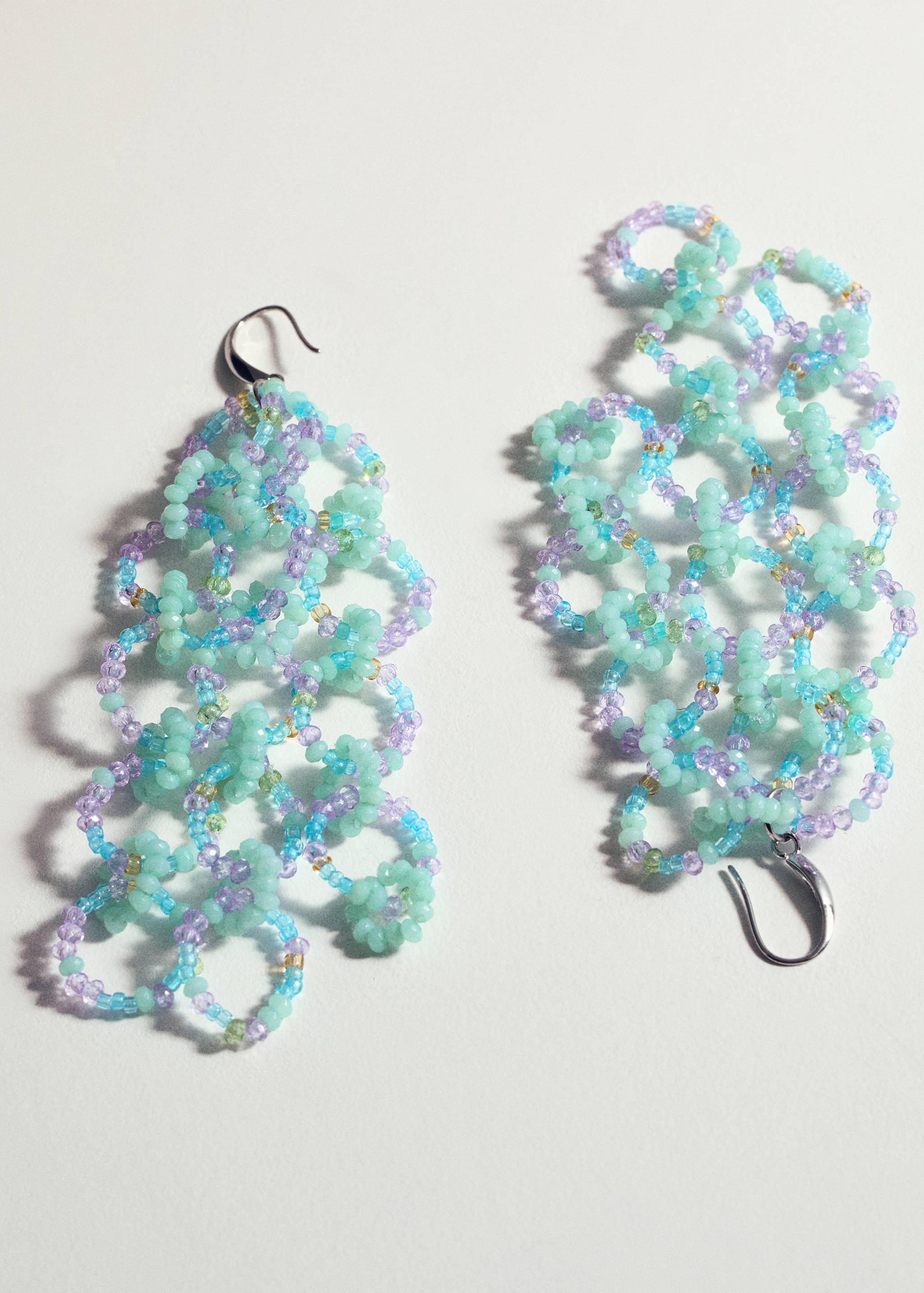 Beaded pendant earrings - Details of the article 5