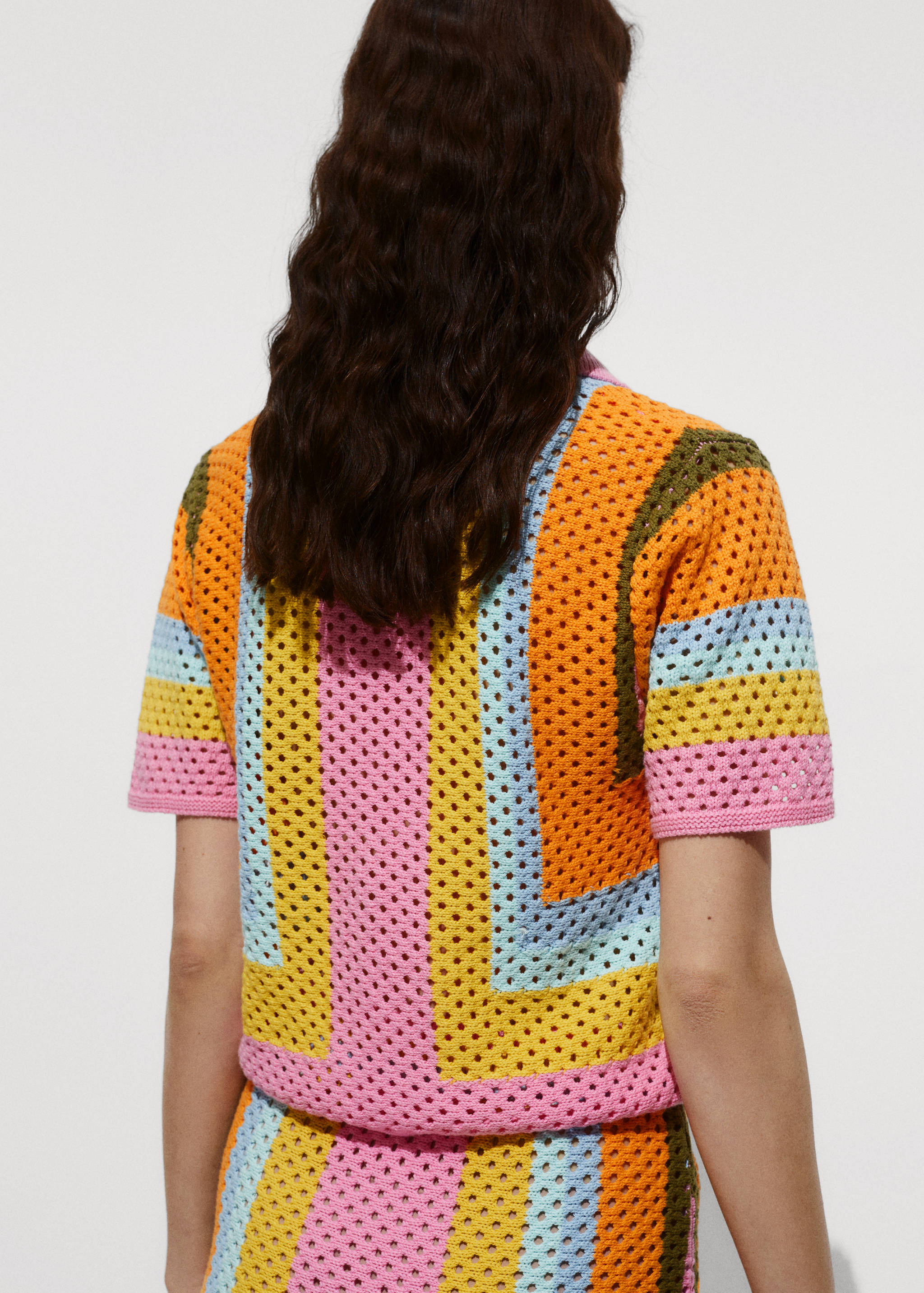 Short-sleeved crochet polo shirt - Reverse of the article