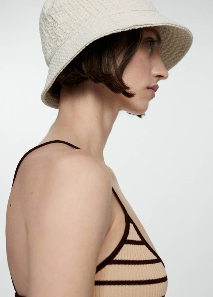 Ribbed top with thin straps — Sand