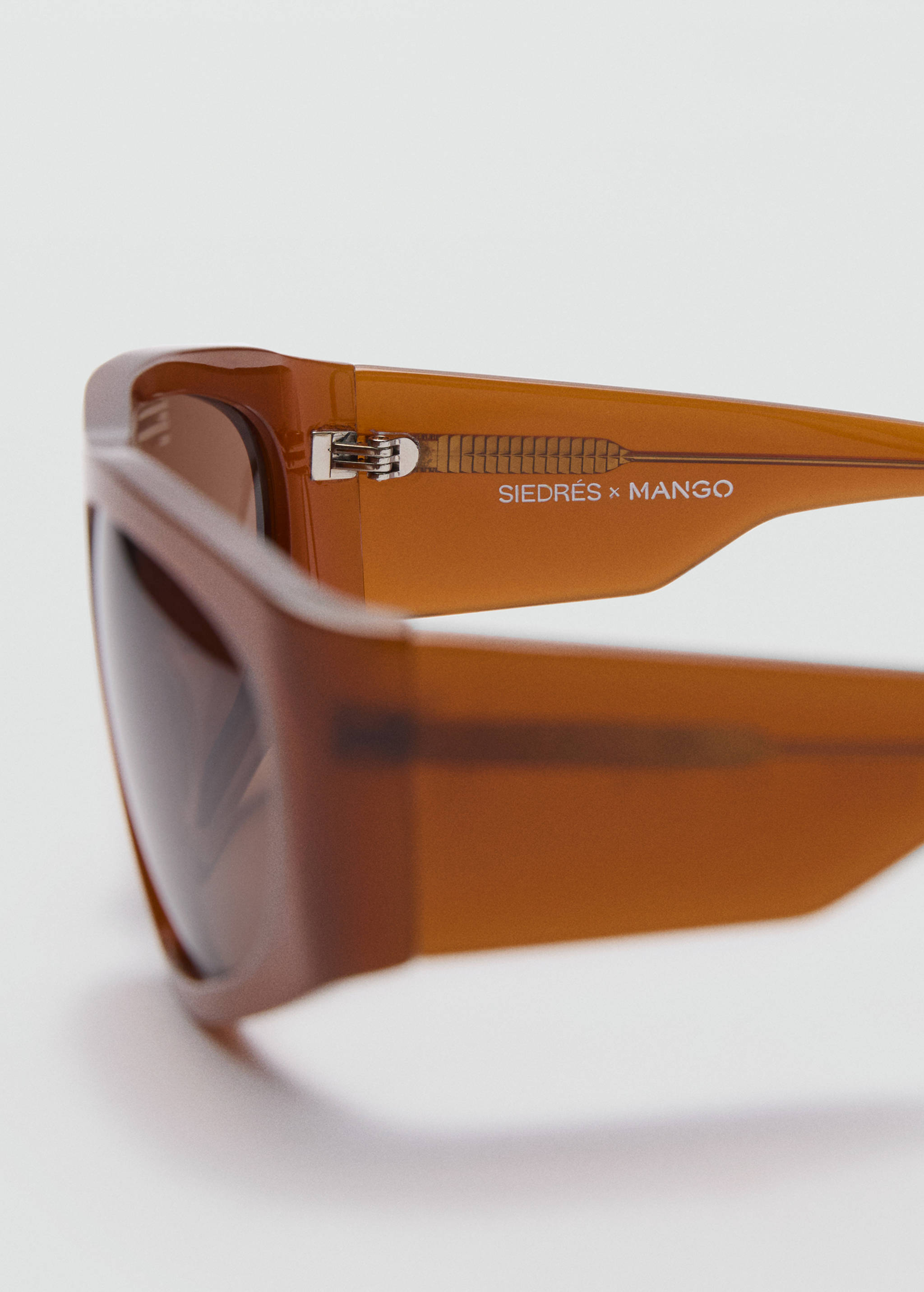 Солнцезащитные очки-авиаторы - Деталь изделия 2