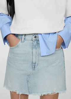 Denim miniskirt with frayed hem — Light Blue 4