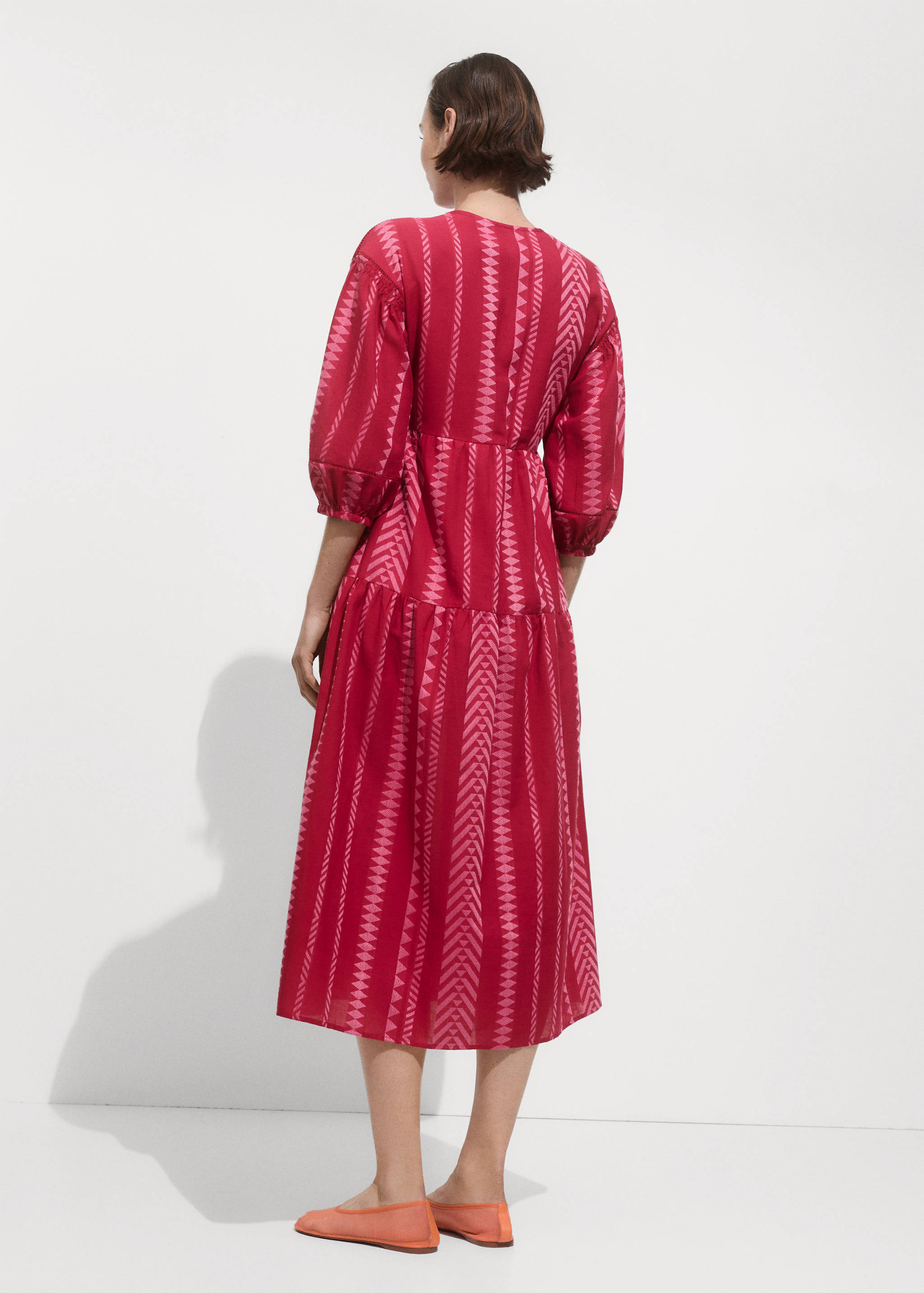 Geometric print midi dress - Reverse of the article