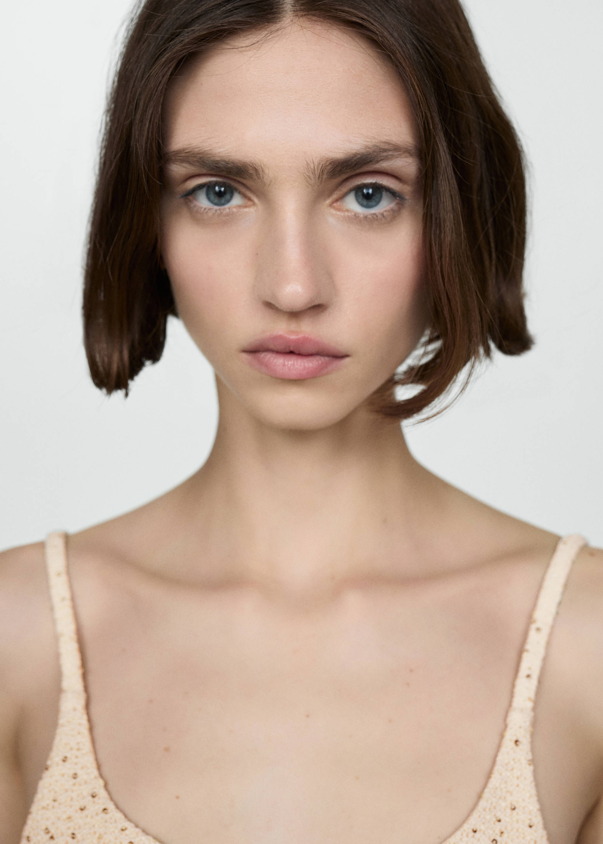 Sequined tank top - Details of the article 1