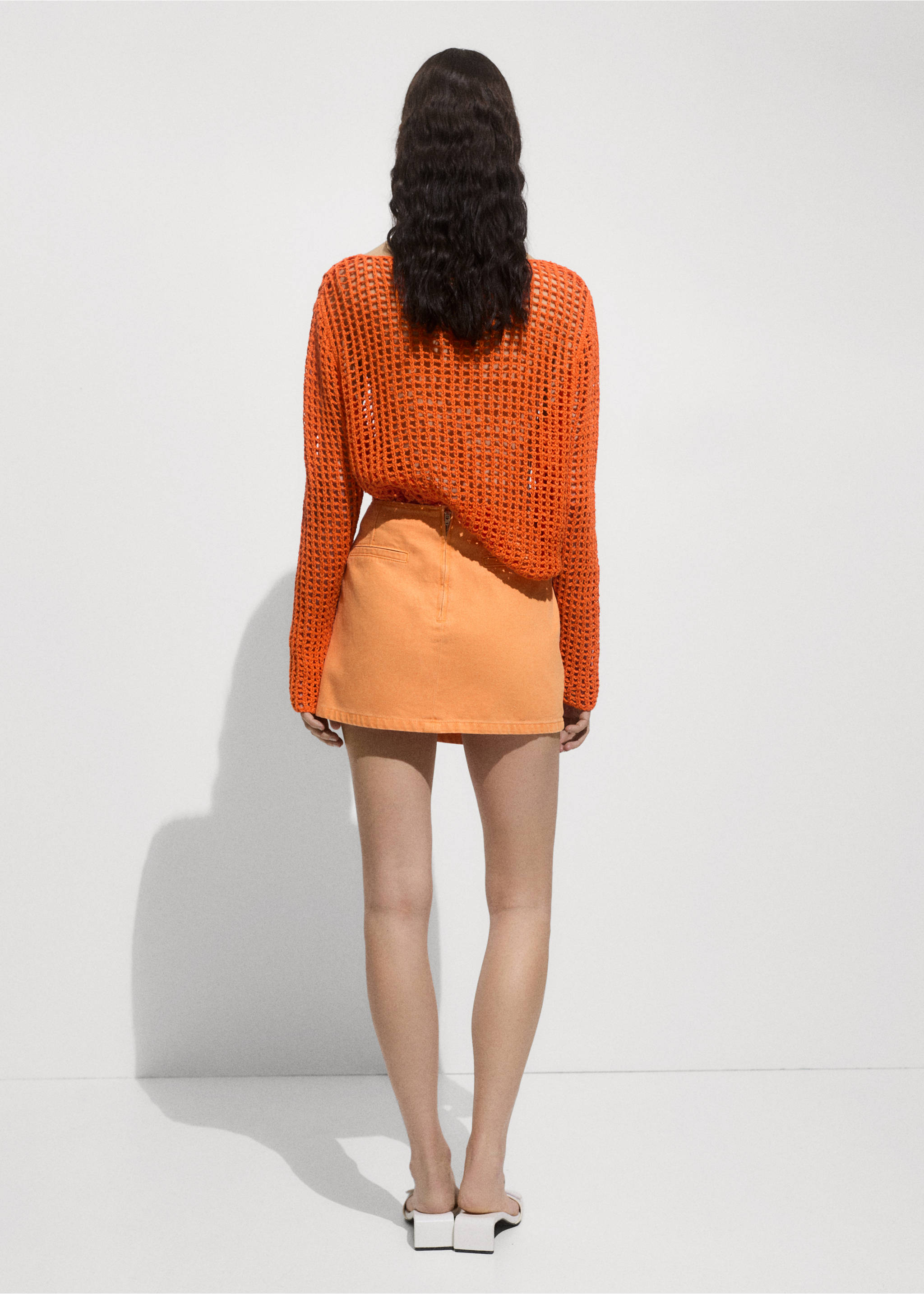 Minijupe jean croisée - Verso de l’article, Orange. Ref: 77050377-00.