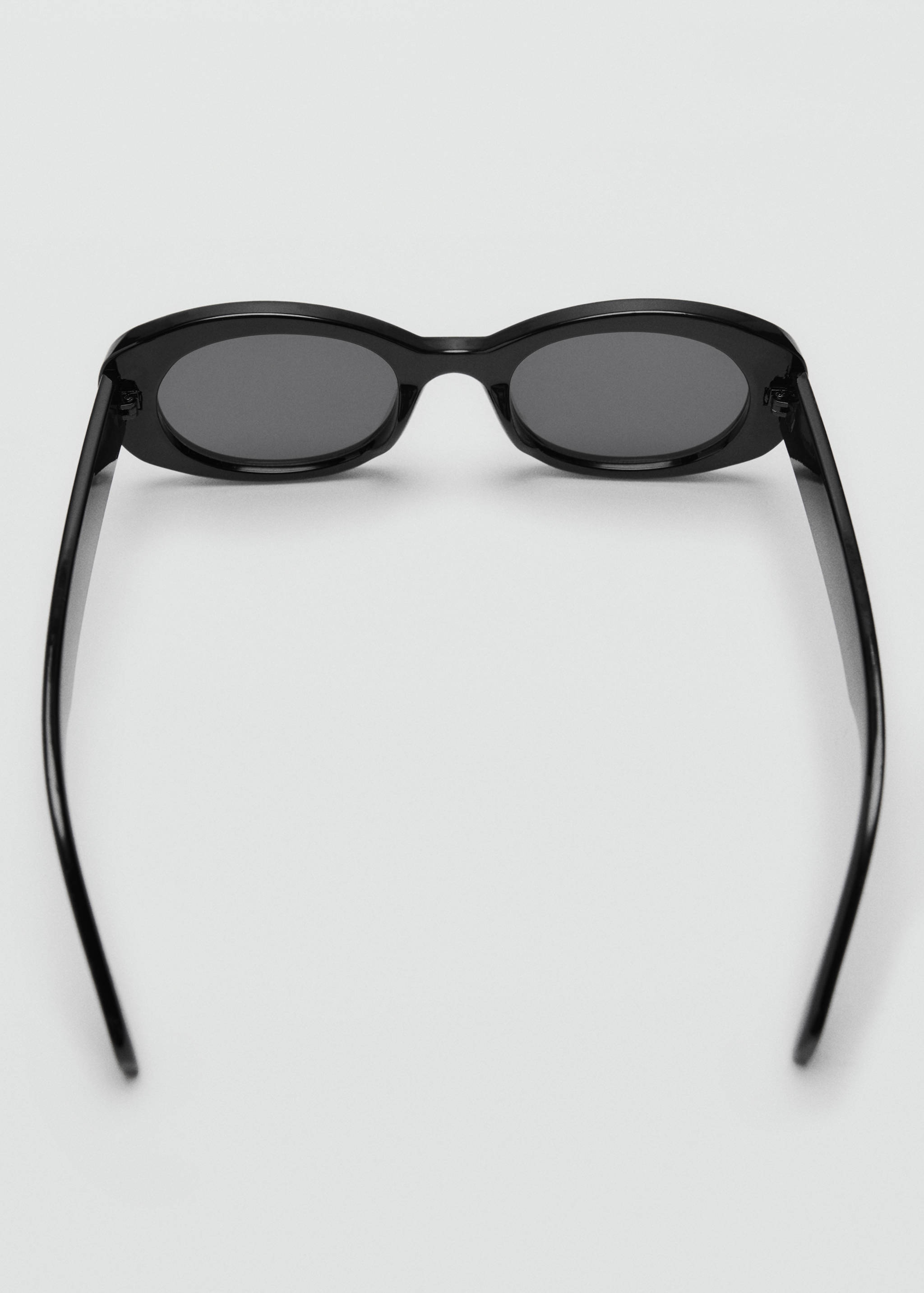 Resin frame sunglasses - Details of the article 1