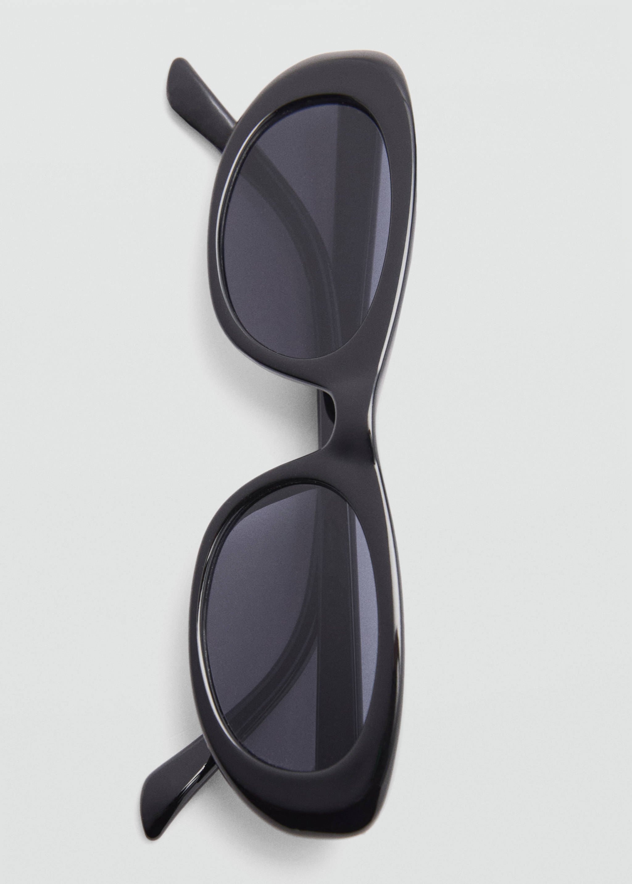 Oval sunglasses - Details of the article 2