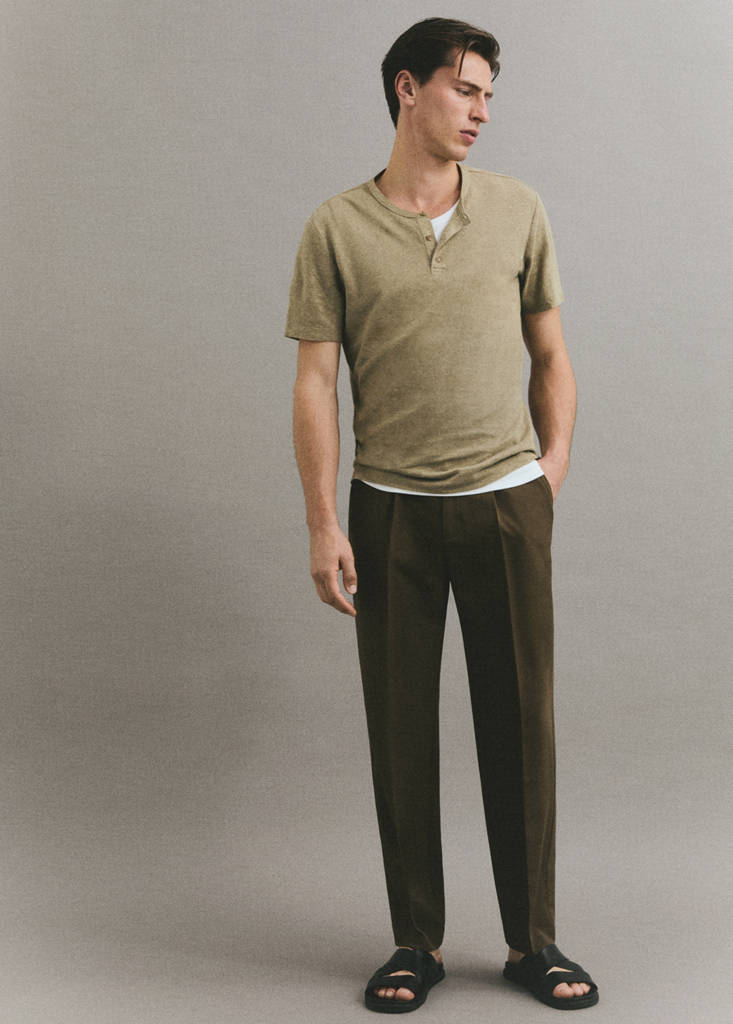 Slim-fit linen-blend t-shirt — Khaki