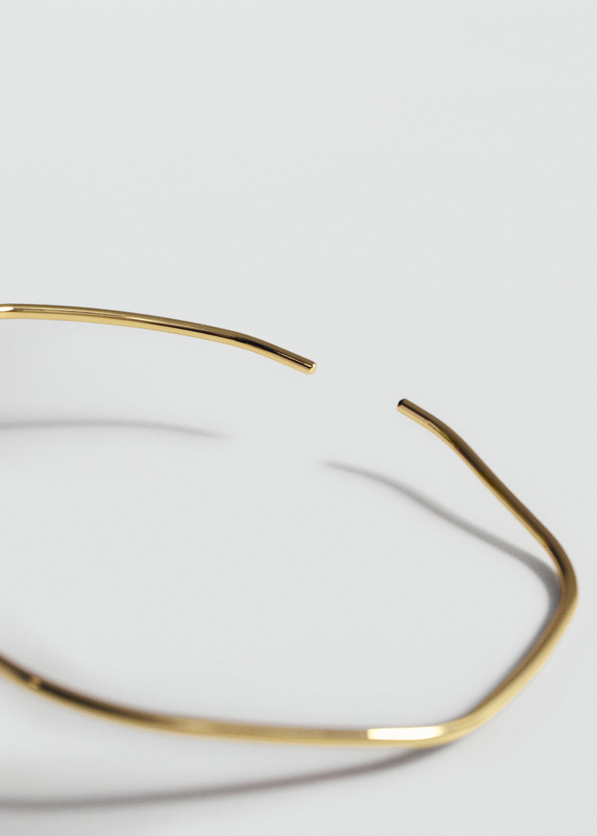 Collier ras-de-cou rigide - Détail de l'article 1