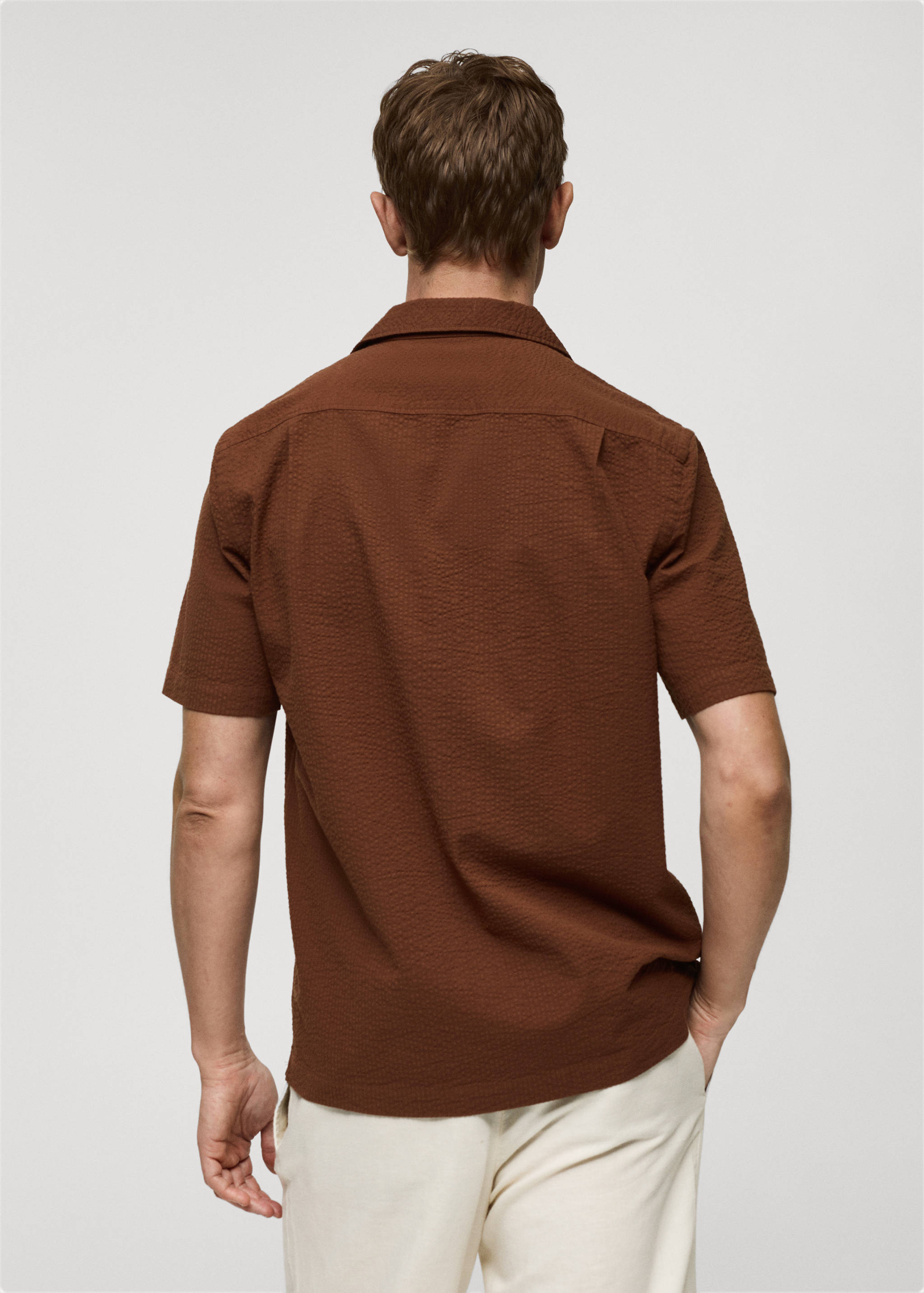 Regular-fit 100% seersucker cotton shirt - Reverse of the article