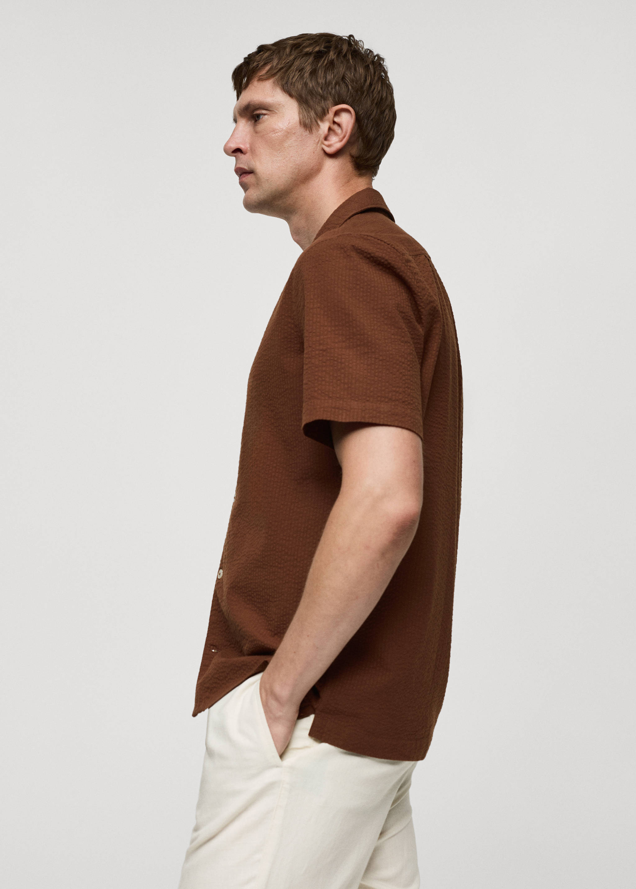 Regular-fit 100% seersucker cotton shirt - Details of the article 2
