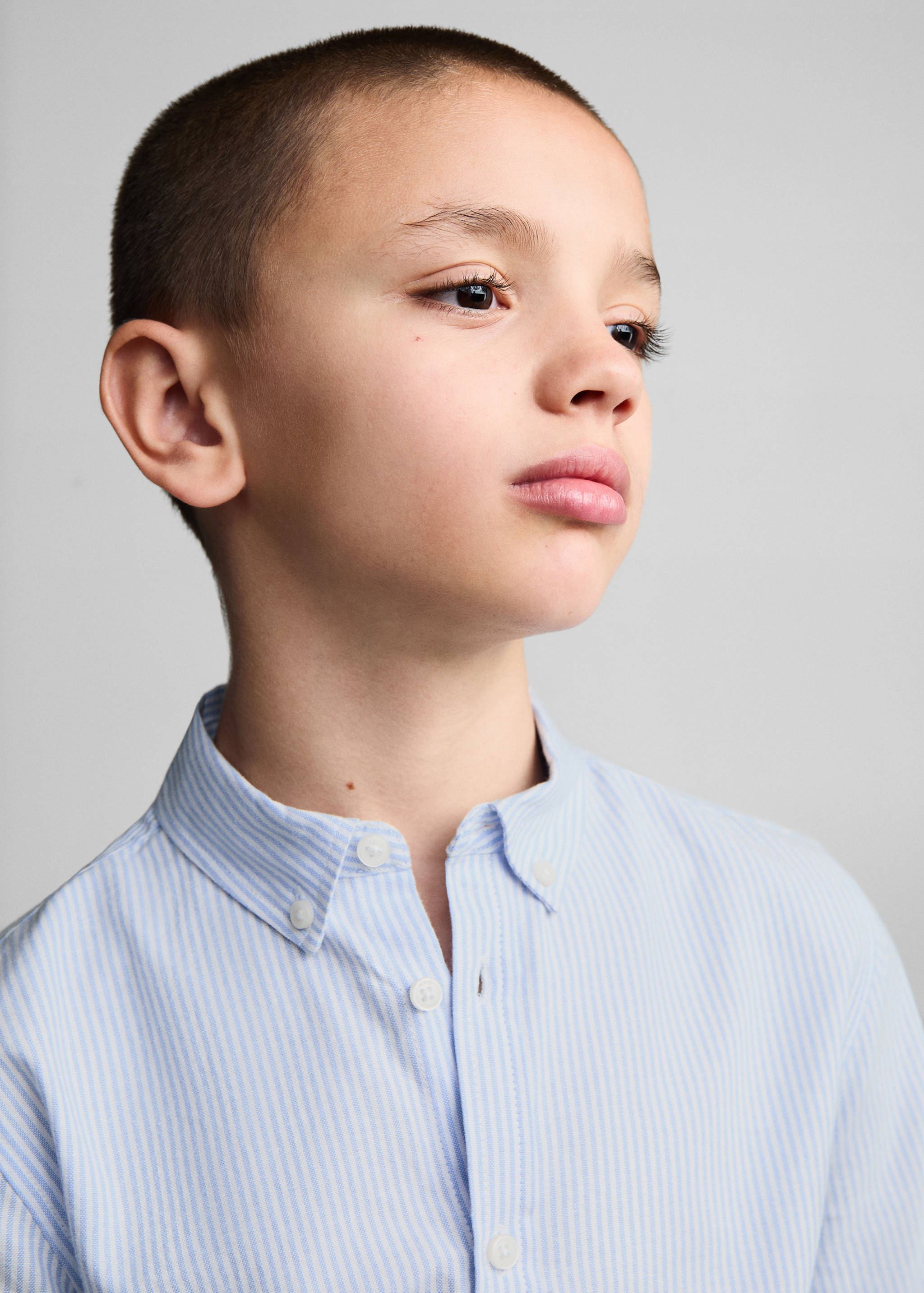 Striped Oxford shirt - Details of the article 1