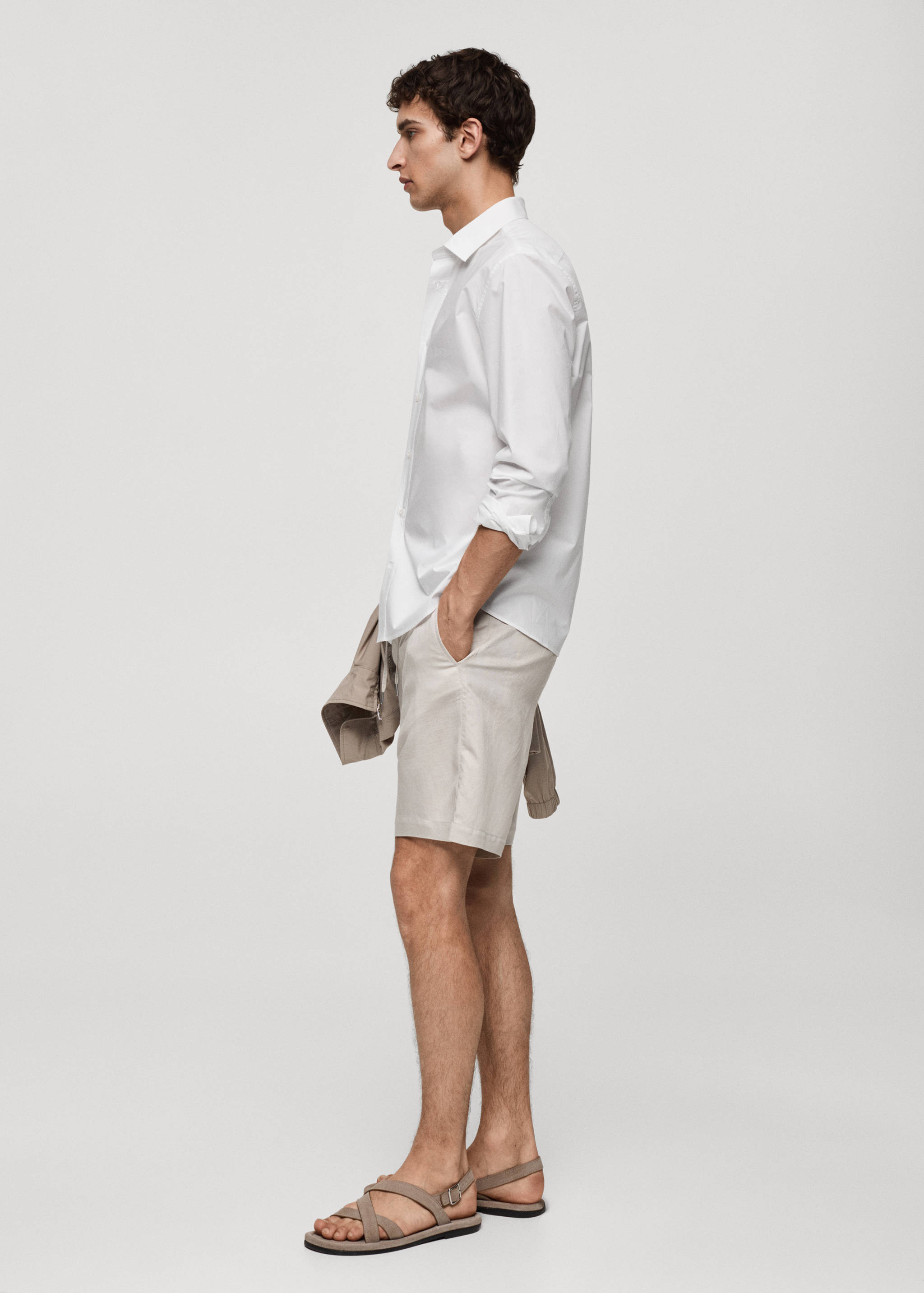 Regular-fit 100% cotton shirt - Details of the article 2