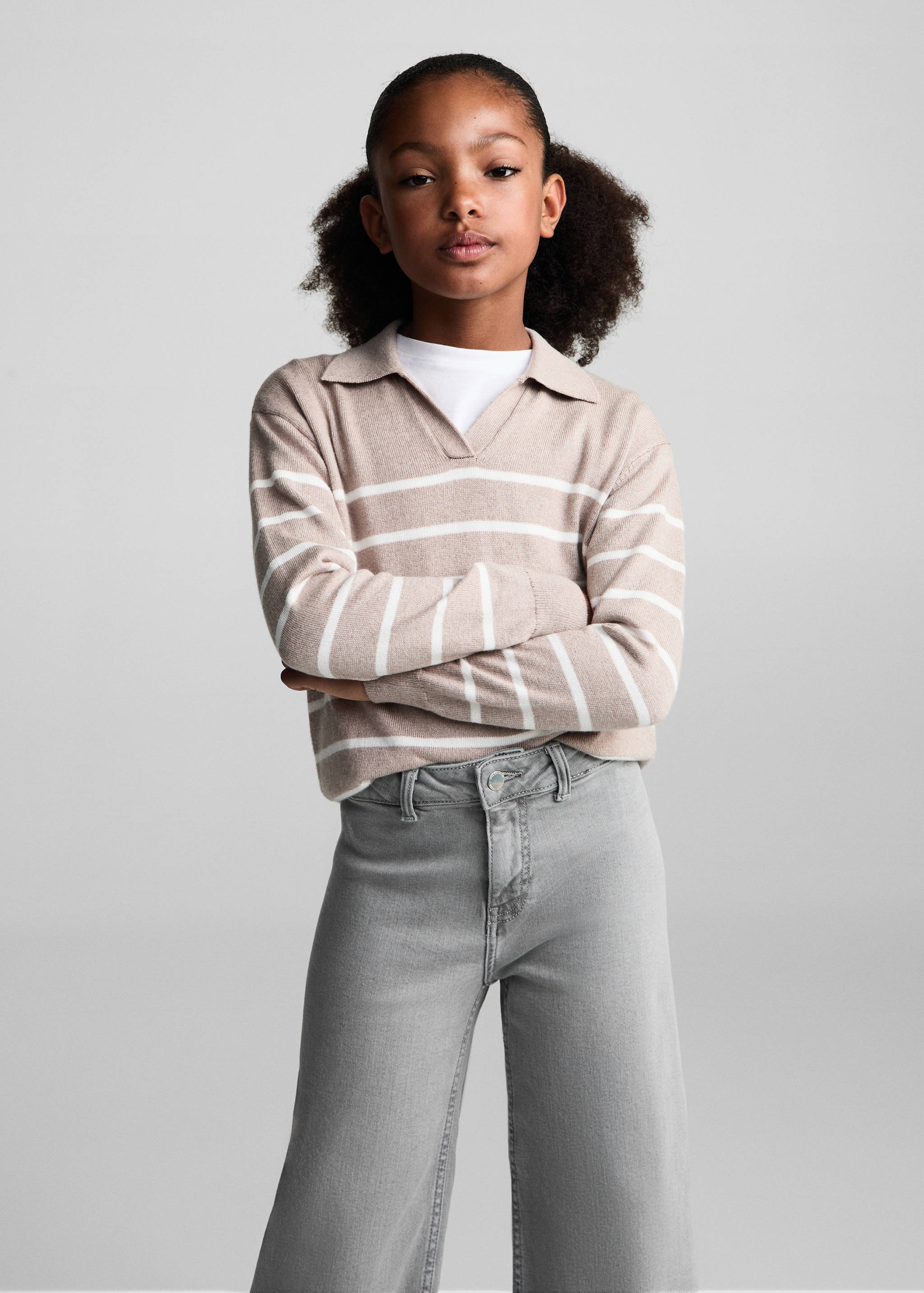 Jeans culotte bajo deshilachado - Plano medio