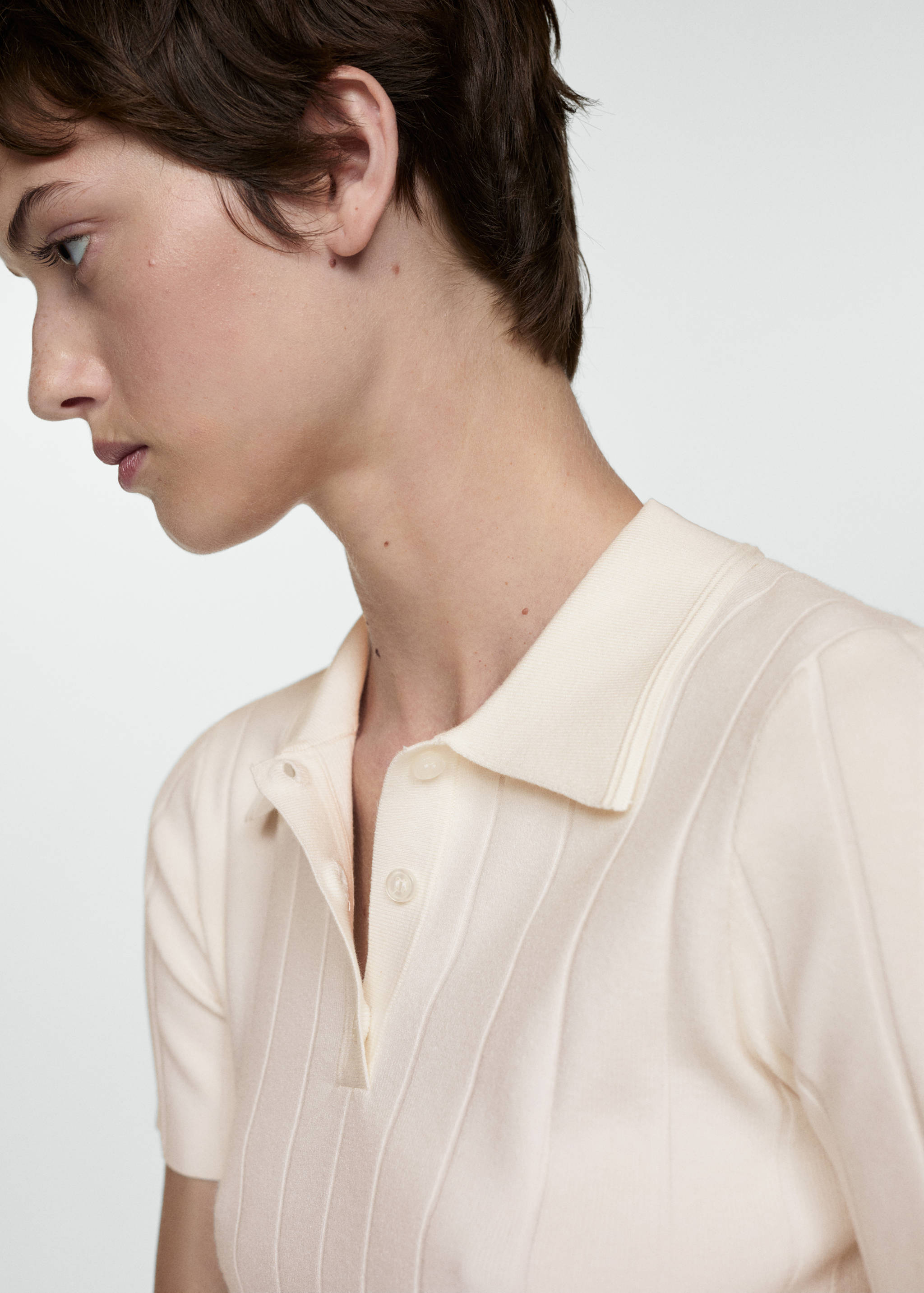 Футболка с воротником поло - Деталь изделия 1