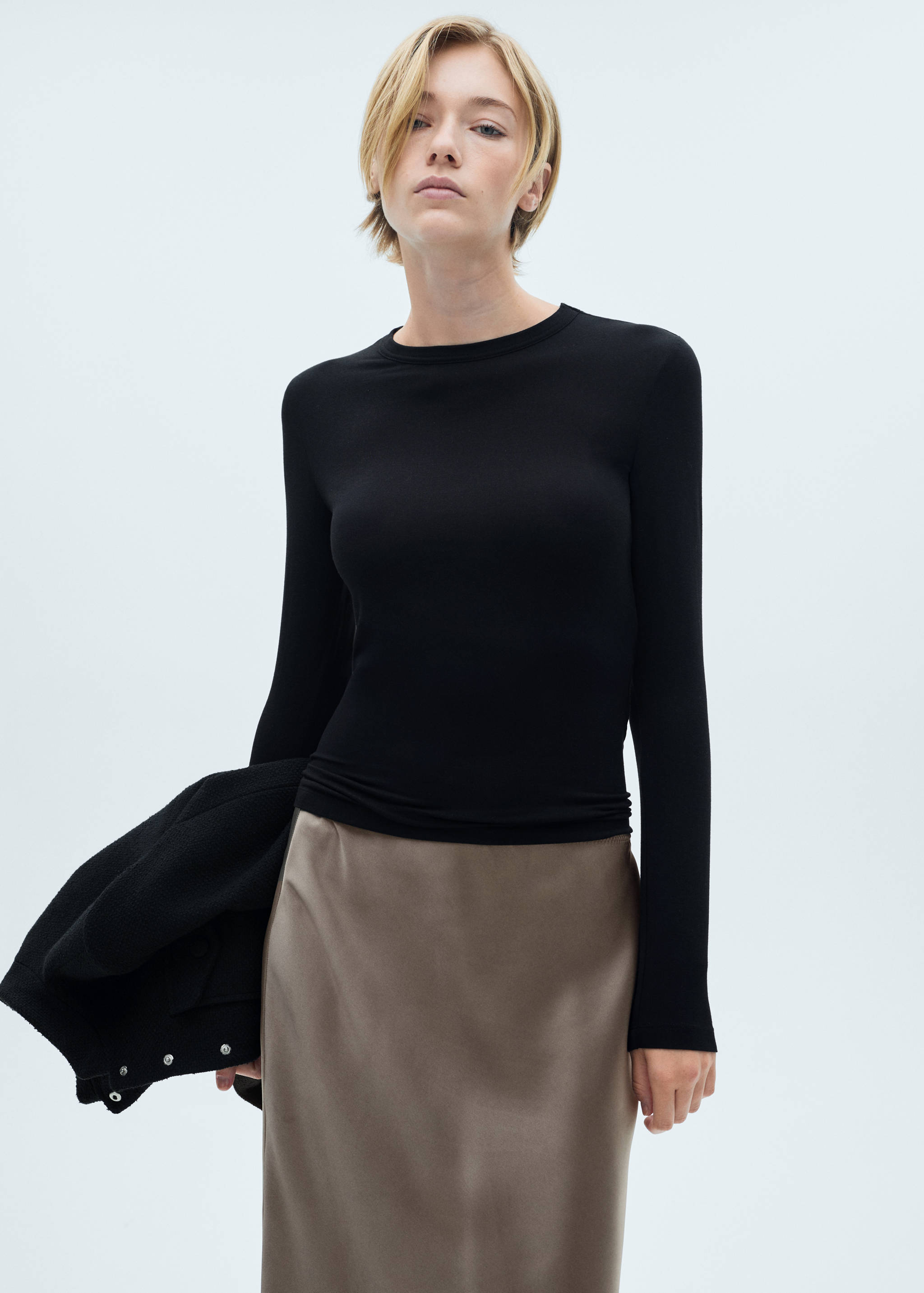 Satin long skirt - Details of the article 1