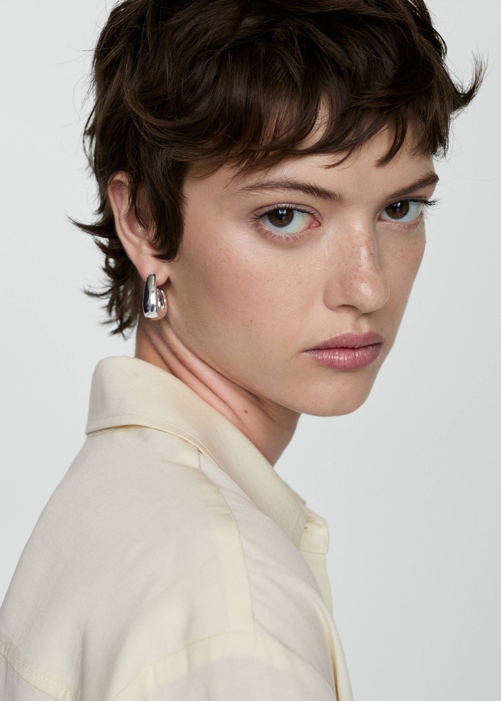 Объемная рубашка из лиоцелла - Деталь изделия 1