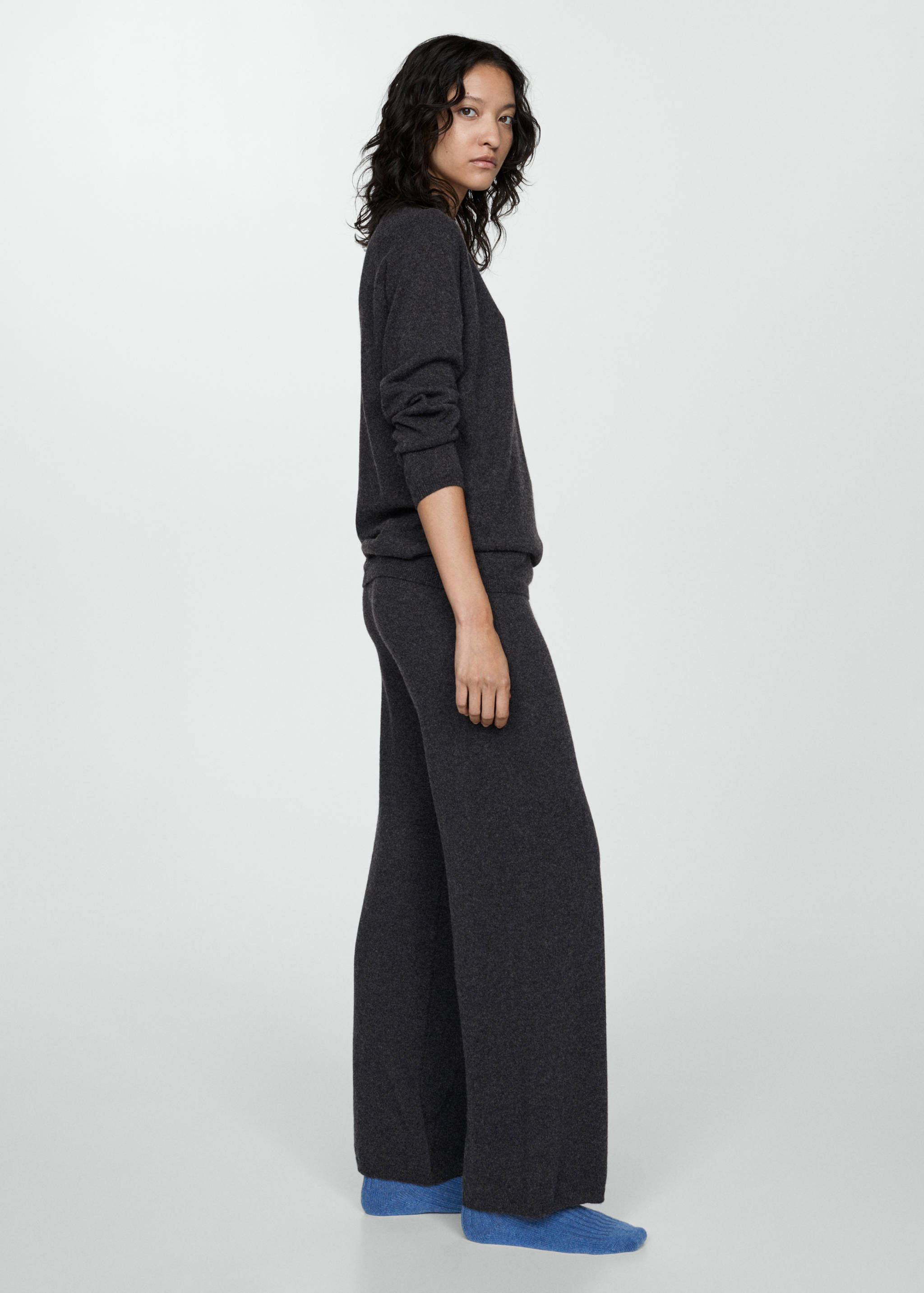 100% cashmere trousers - General plane