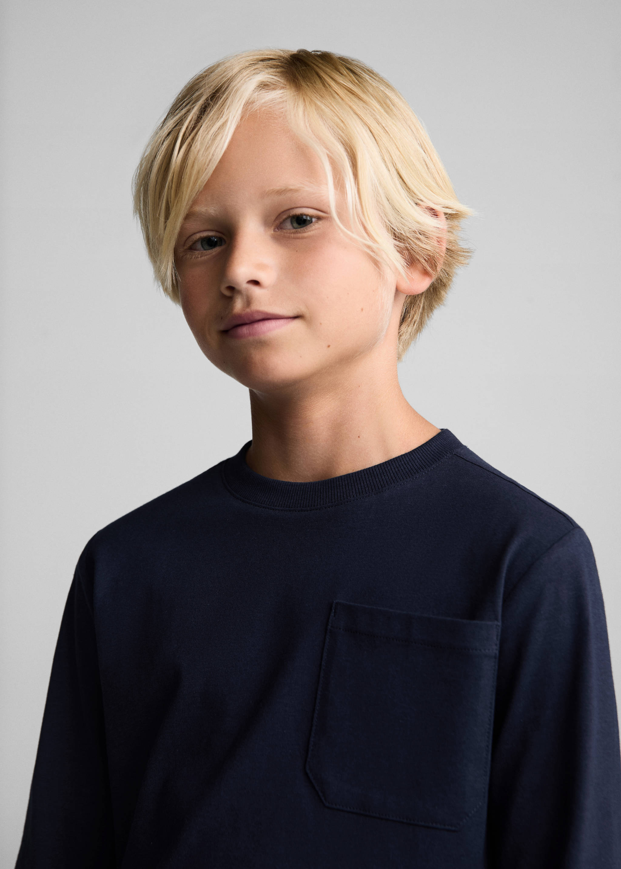 Long sleeve cotton t-shirt - Details of the article 1