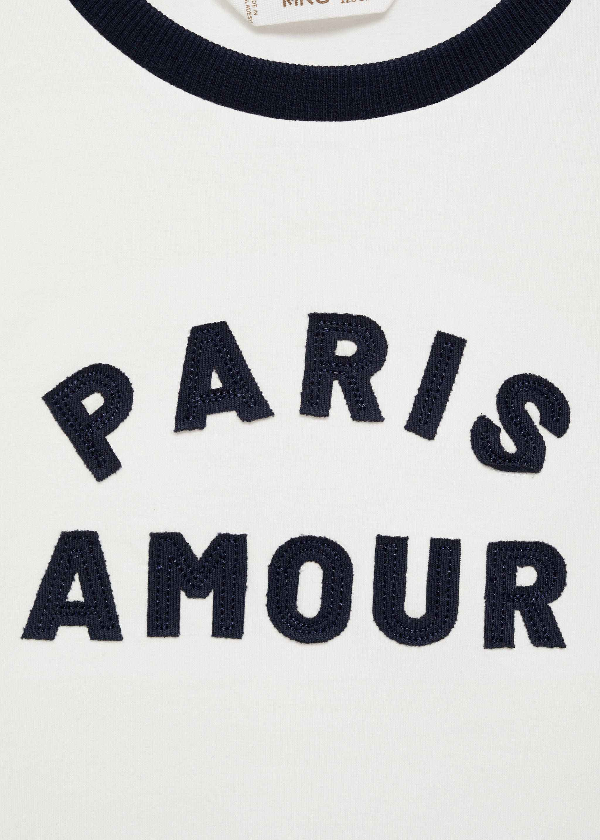 Contrast neck t-shirt - Details of the article 8