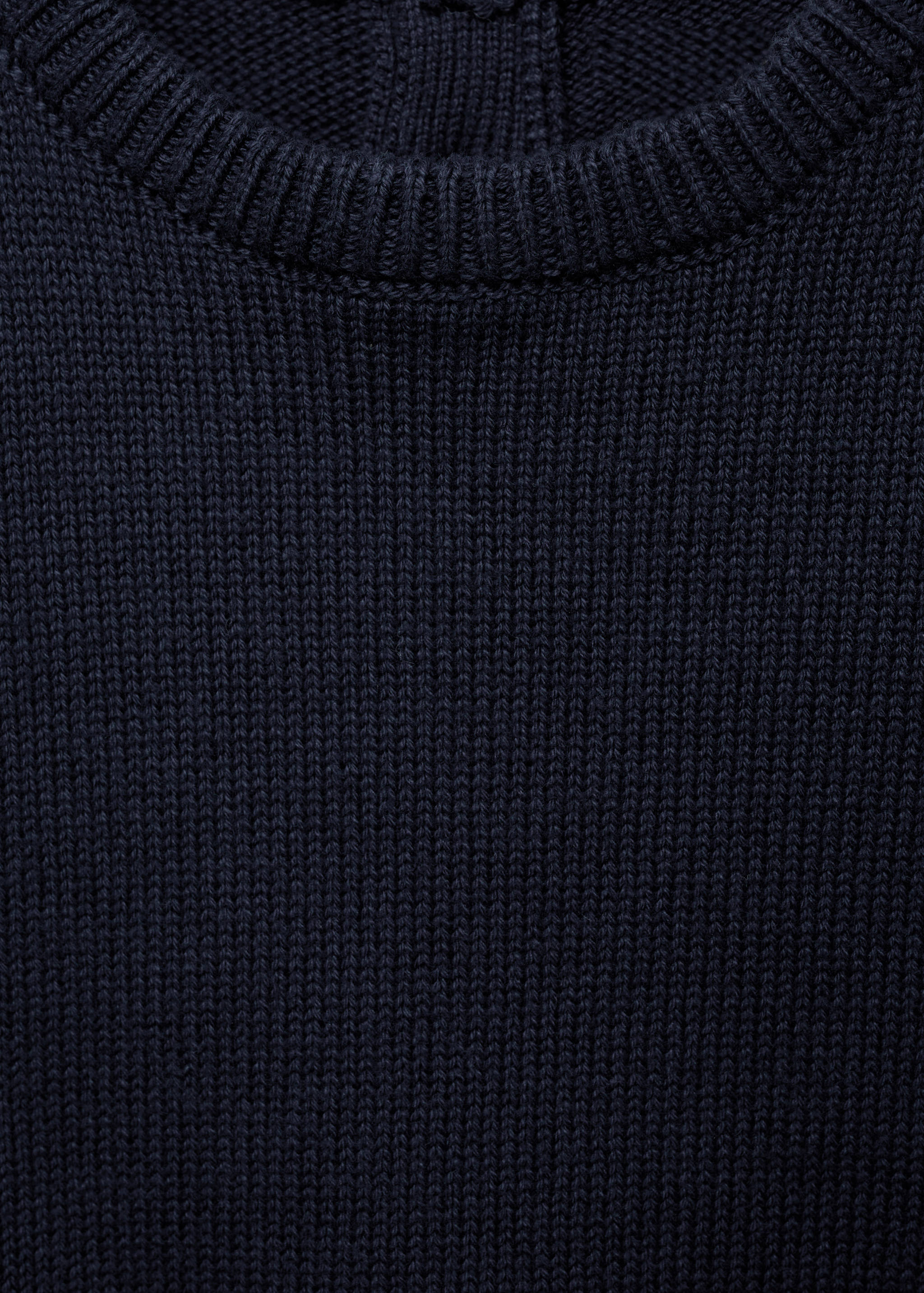 Round-neck knitted sweater - Details of the article 0