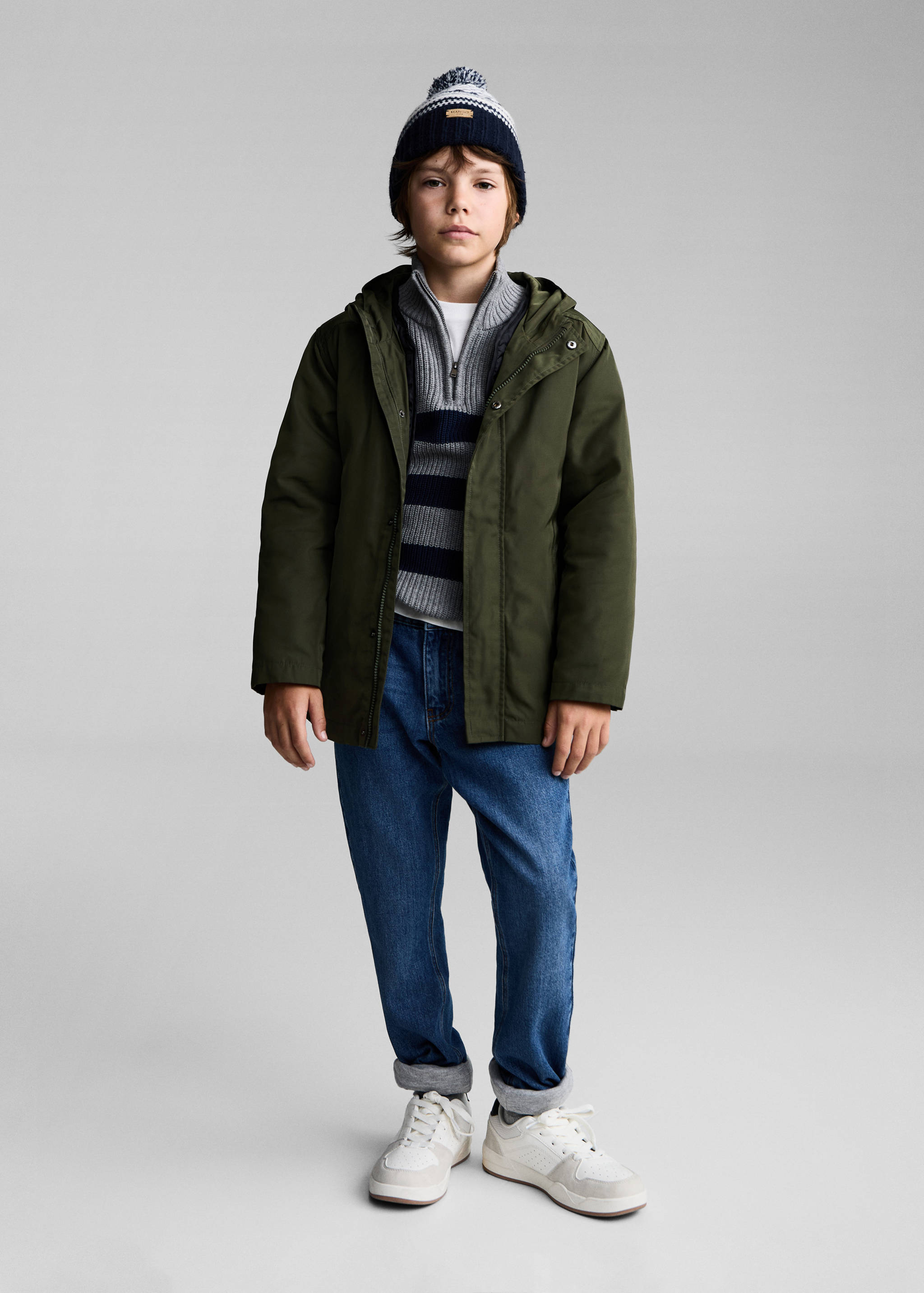 Anorak imperméable à capuche - Plan général