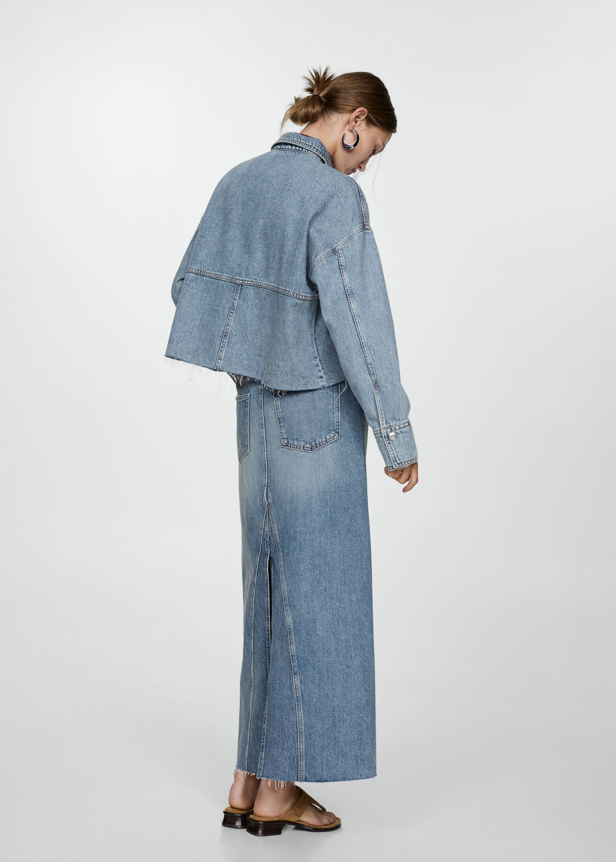 Slit denim skirt - Reverse of the article