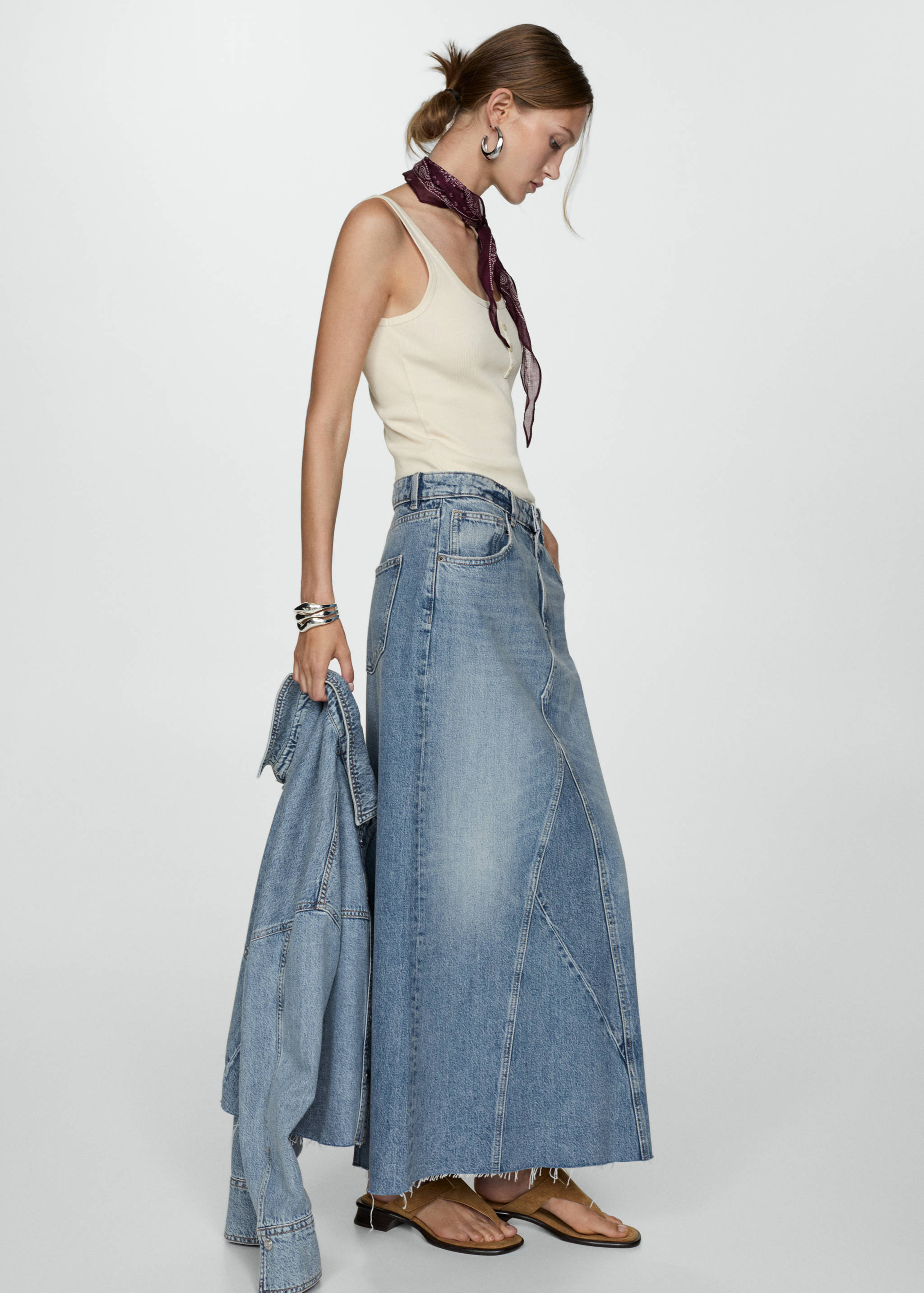 Slit denim skirt - Details of the article 2