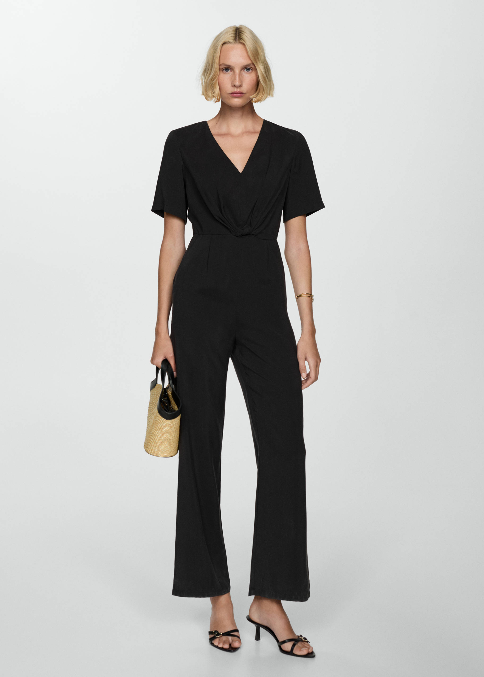 Knotted modal jumpsuit - General plane