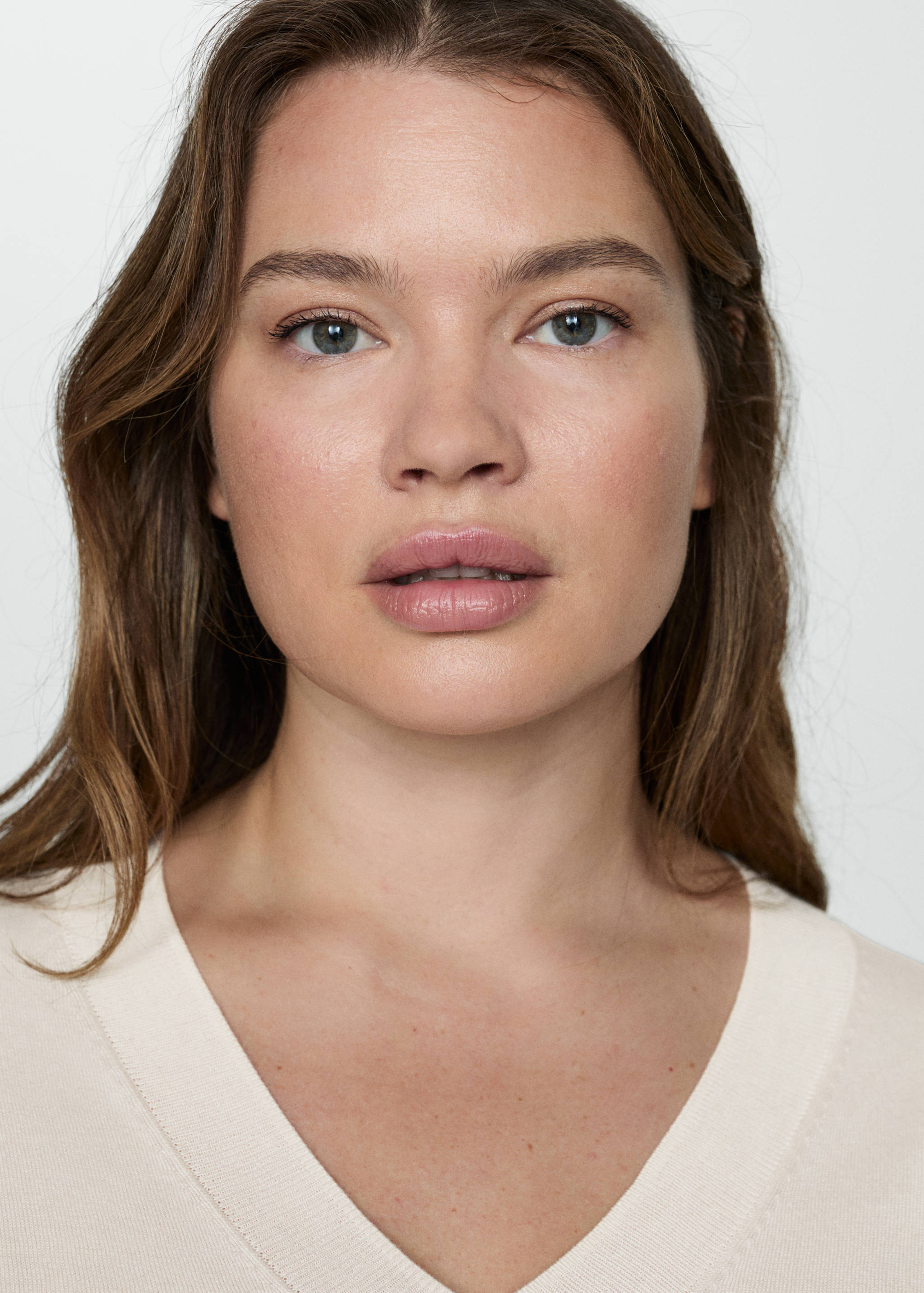 Pull-over maille fine col V - Détail de l'article 4