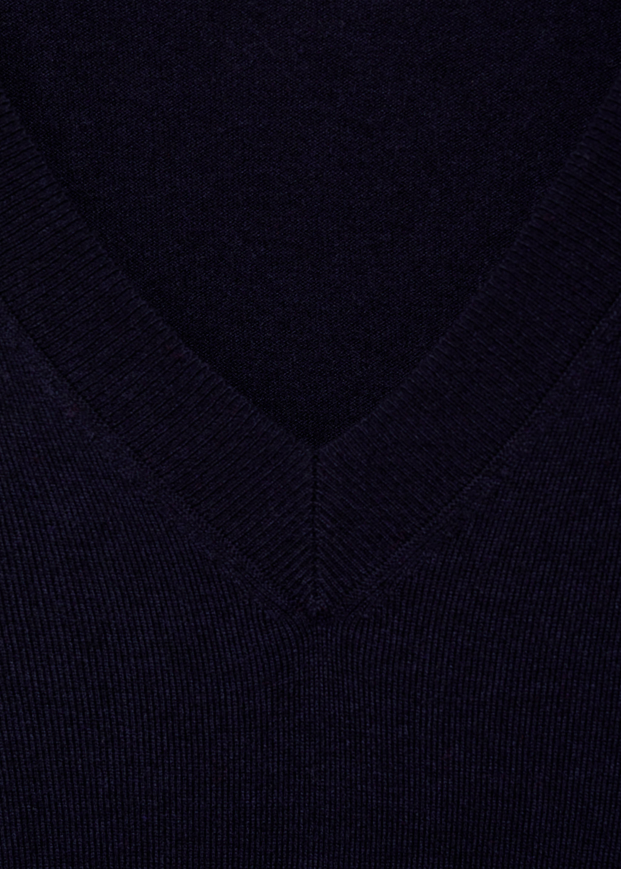 Pull-over maille fine col V - Détail de l'article 8