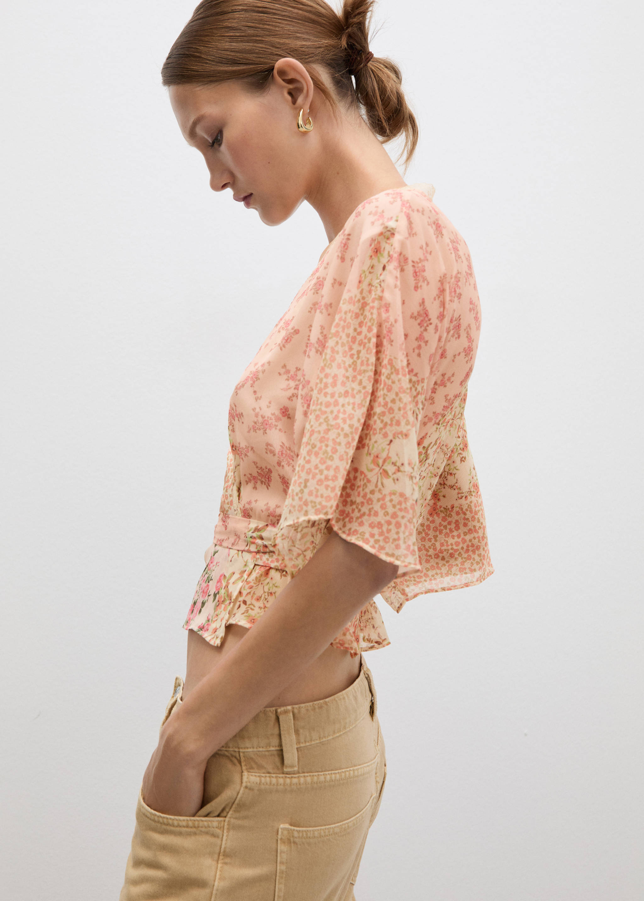 Floral print crossover blouse - Medium plane
