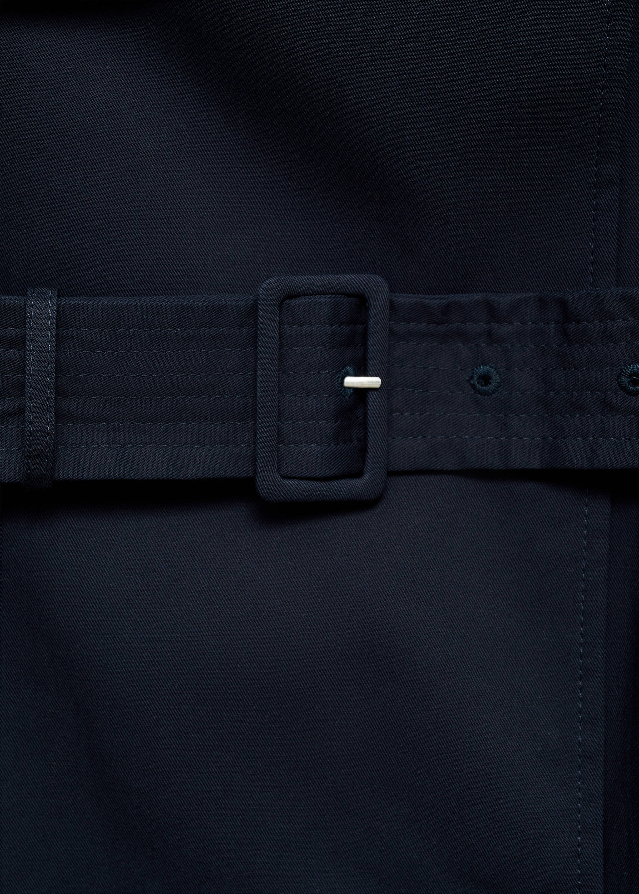 Classic trench coat with belt - Details of the article 0