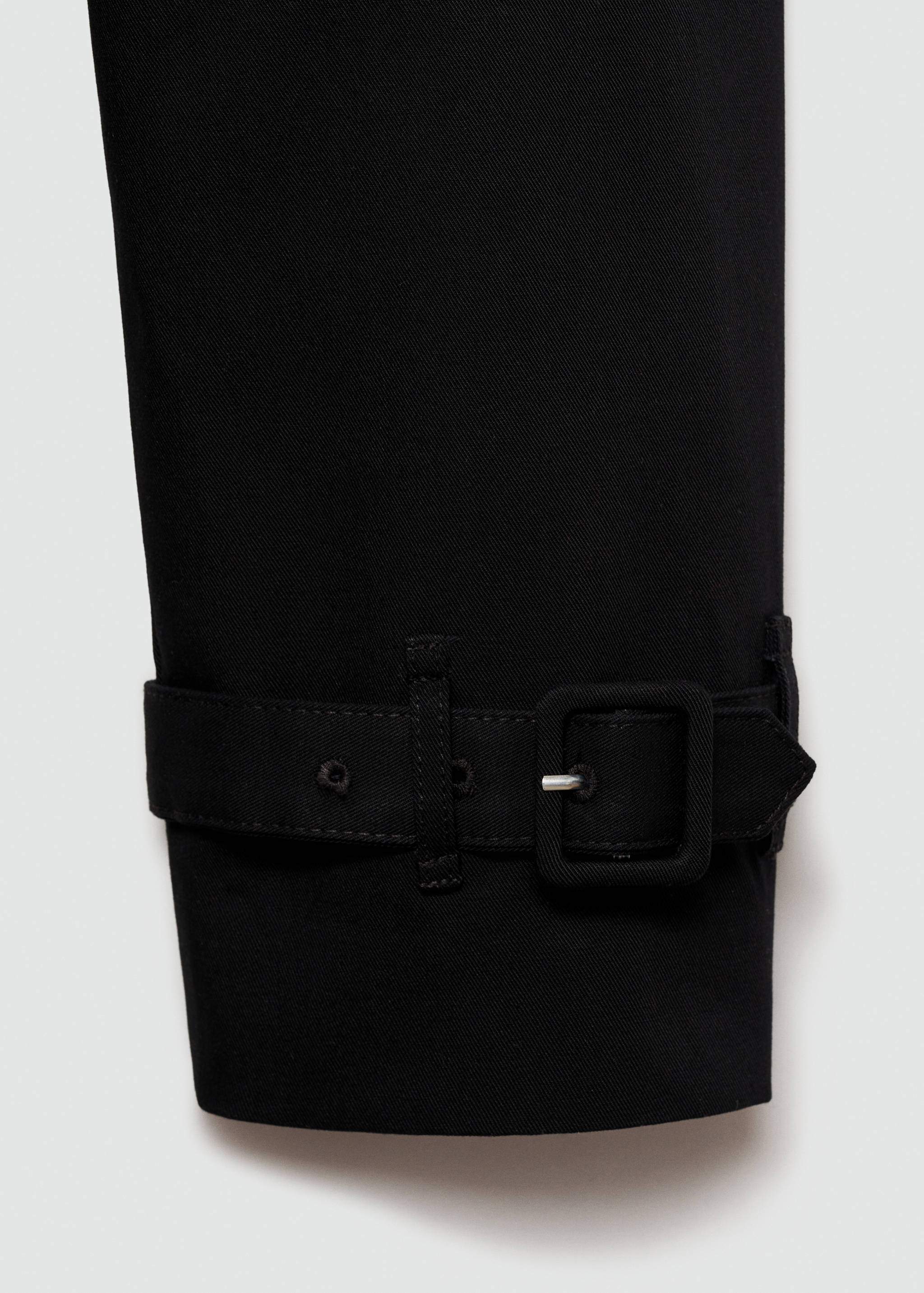 Classic trench coat with belt - Details of the article 0