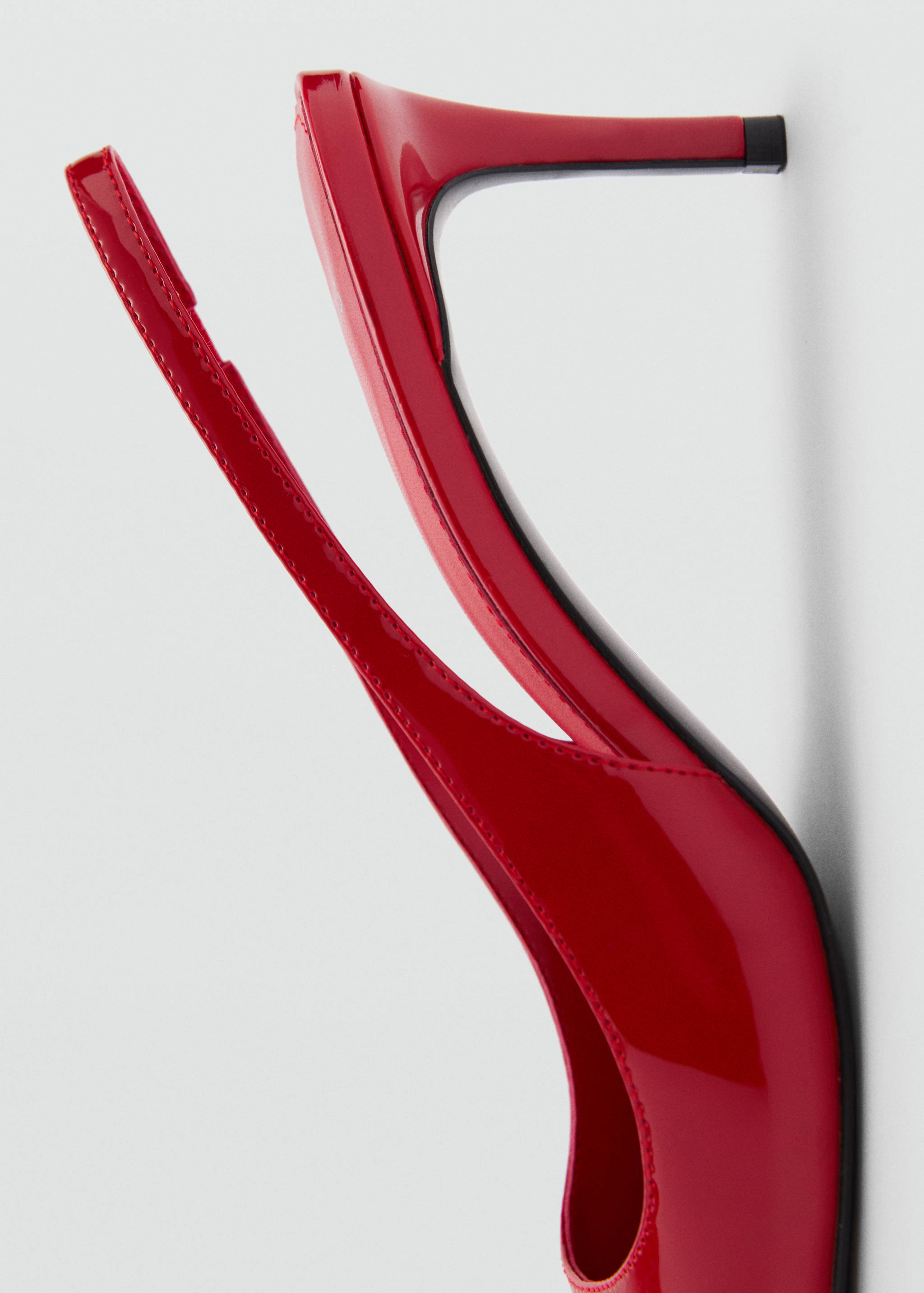 High-heeled shoes - Details of the article 1