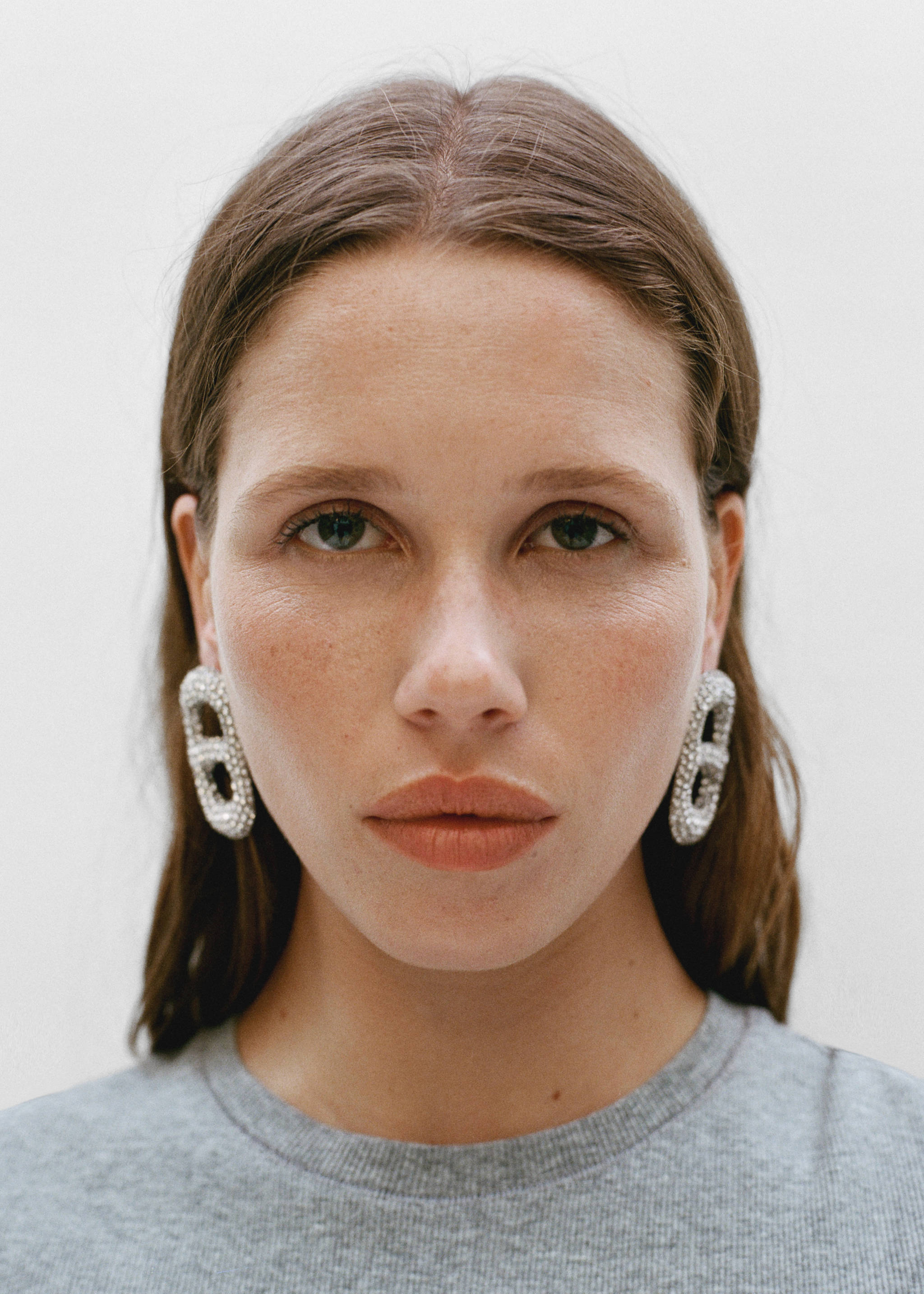 Boucles d’oreilles cristaux à facettes - Plan général