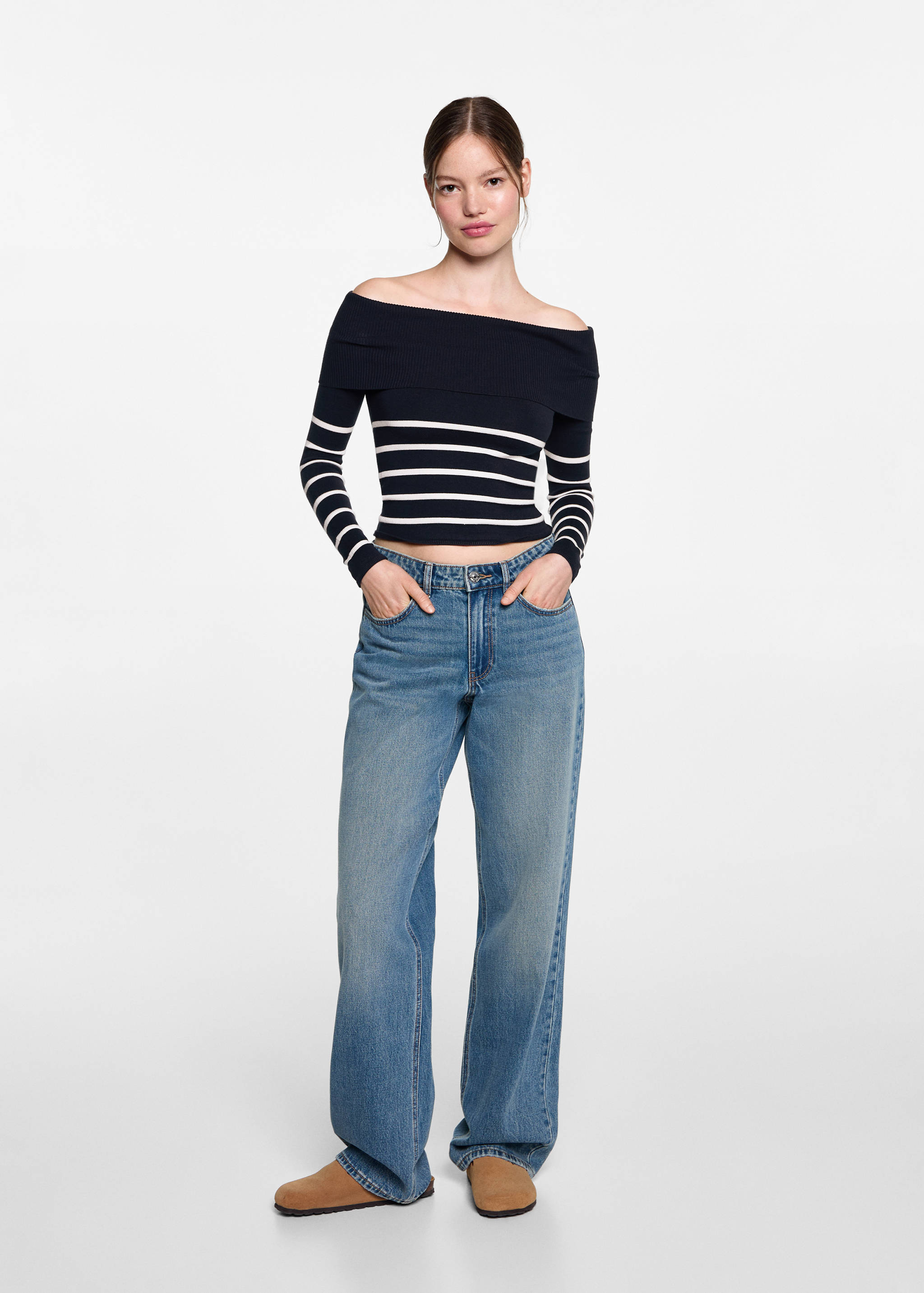 Open-shoulder striped sweater - General plane