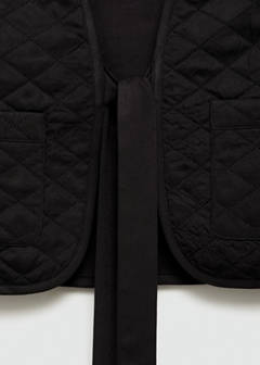 Quilted gilet with pleat — Black 10