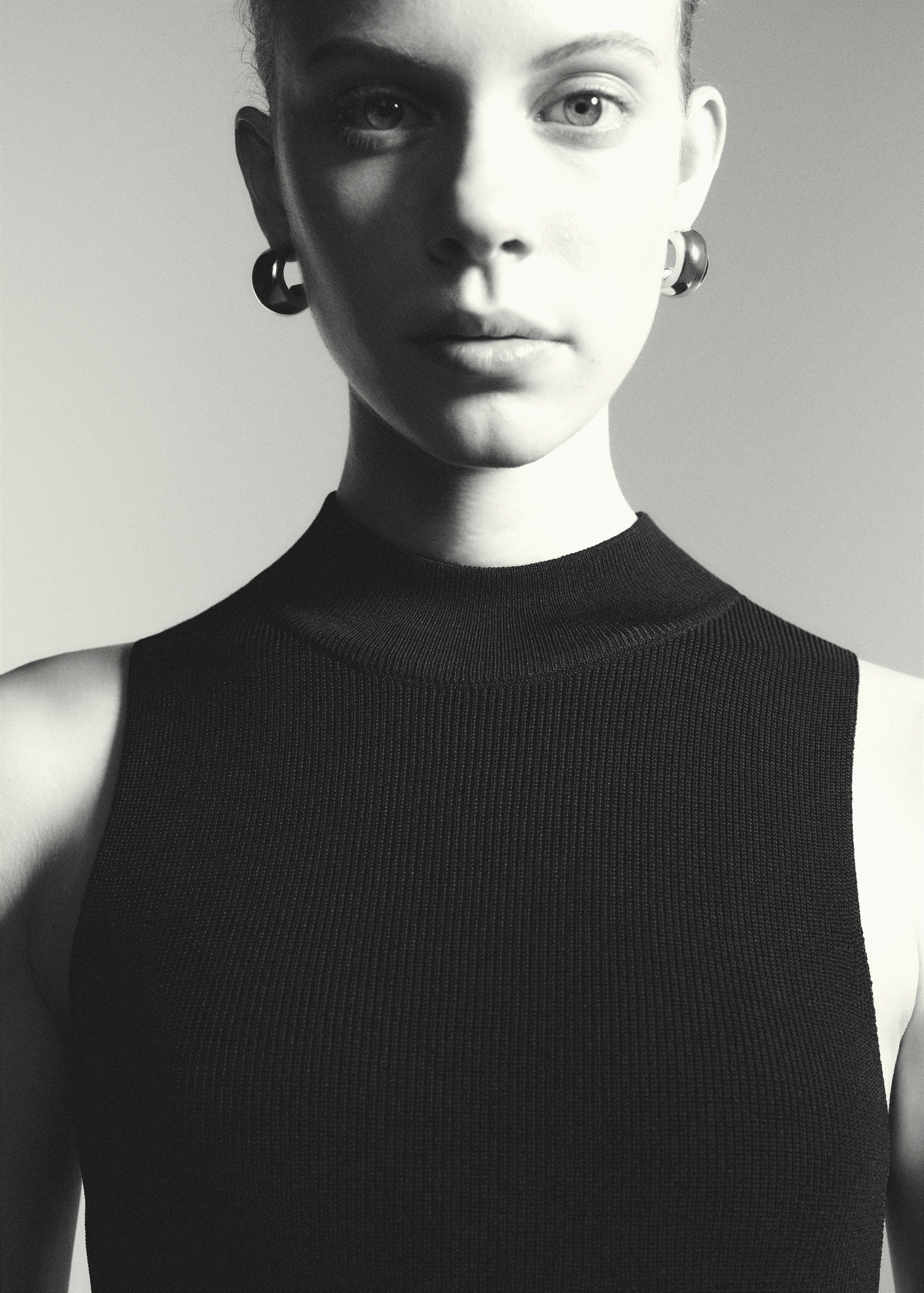 Volume hoop earrings - General plane