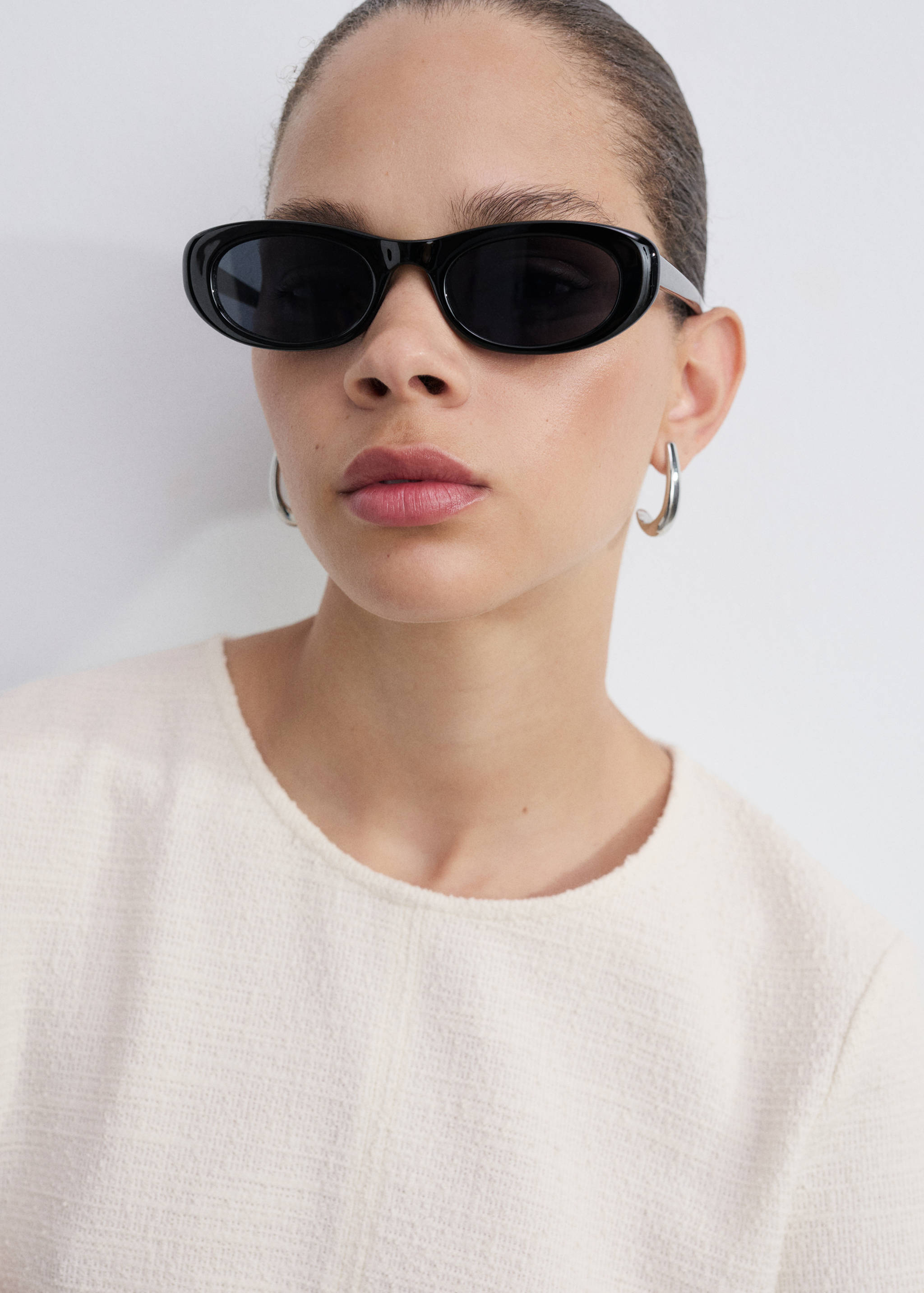 Short tweed dress - Details of the article 1