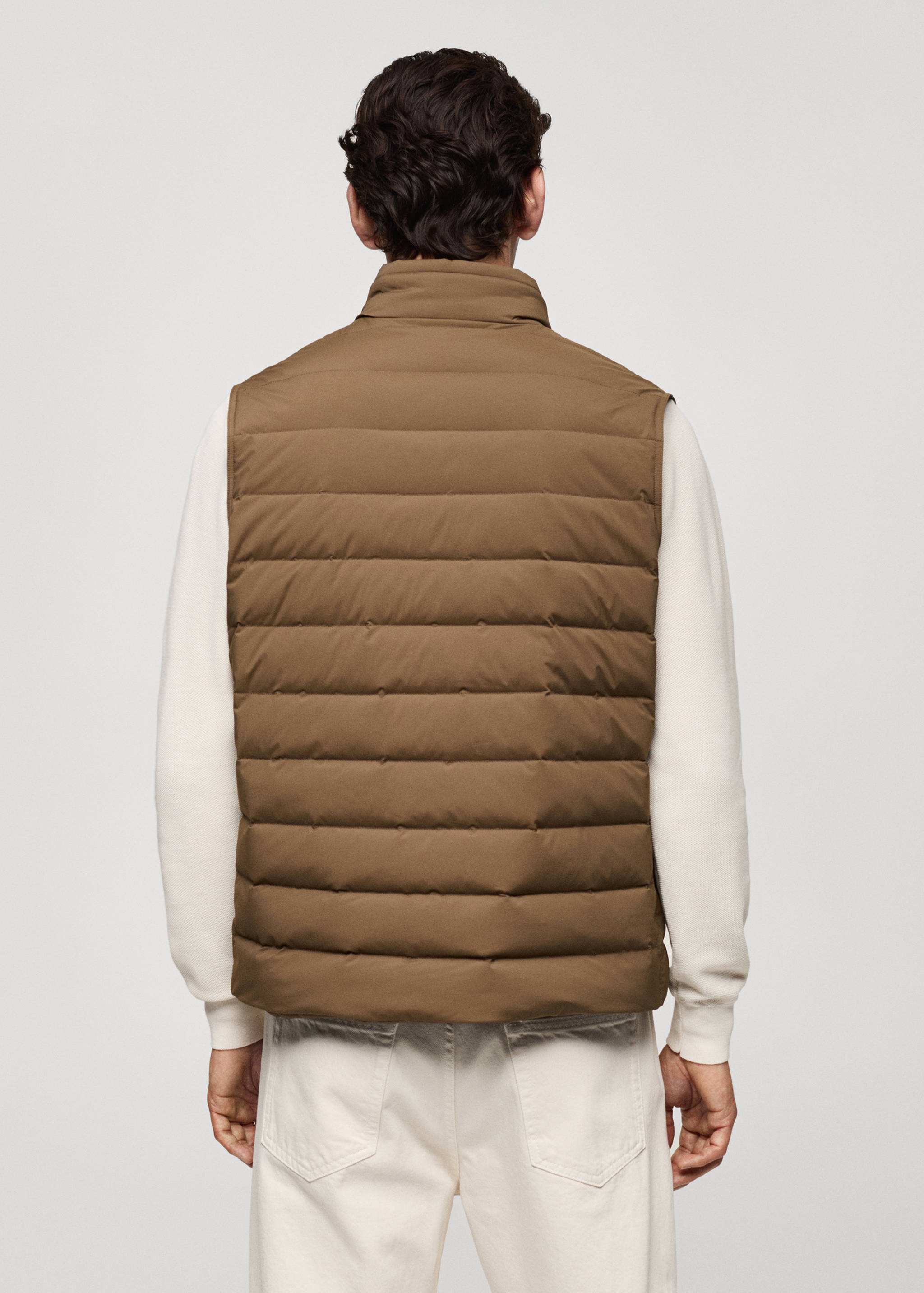 Quilted gilet with feather filling - Reverse of the article