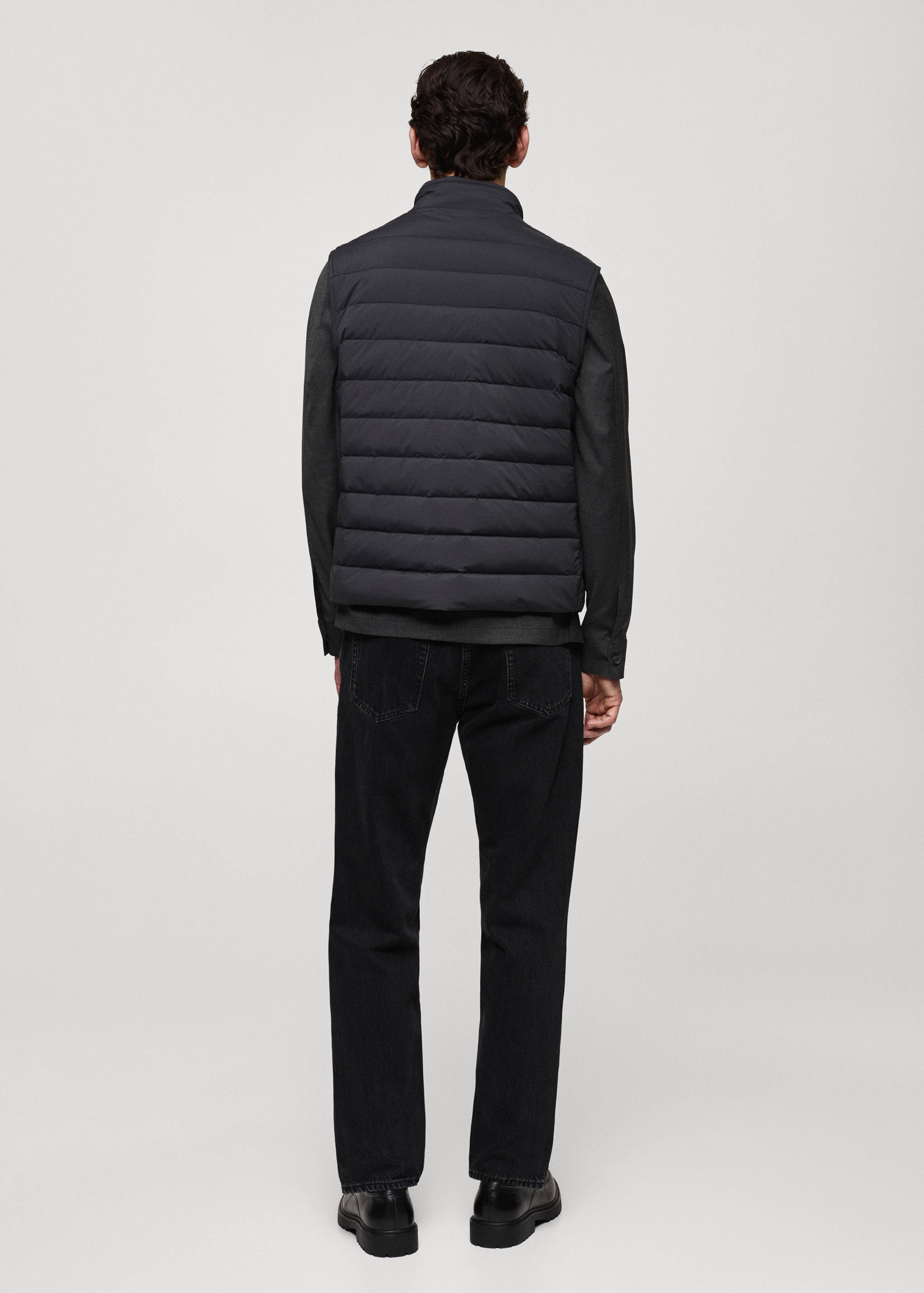 Quilted gilet with feather filling - Reverse of the article