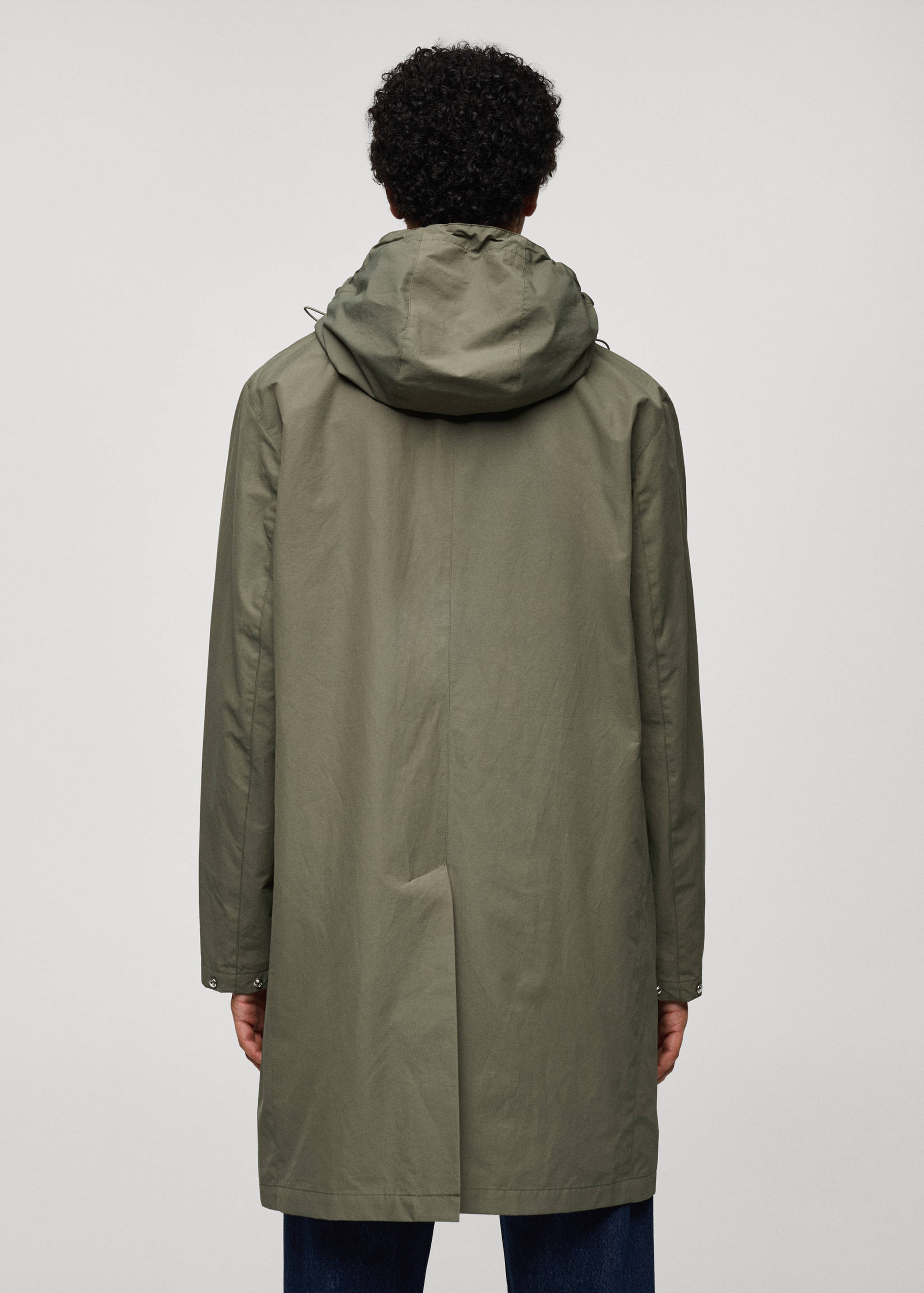Water-repellent hooded parka - Reverse of the article