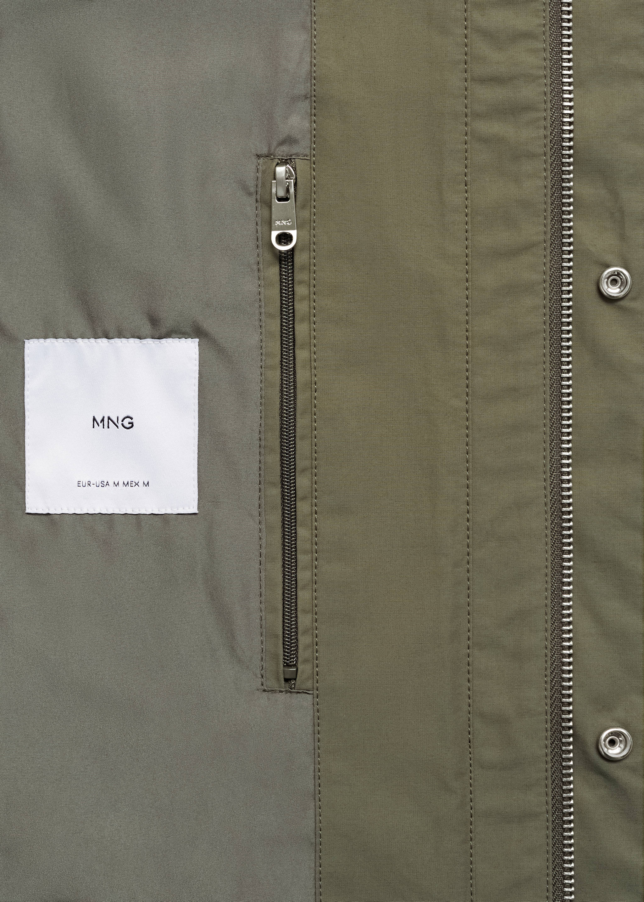 Water-repellent hooded parka - Details of the article 0