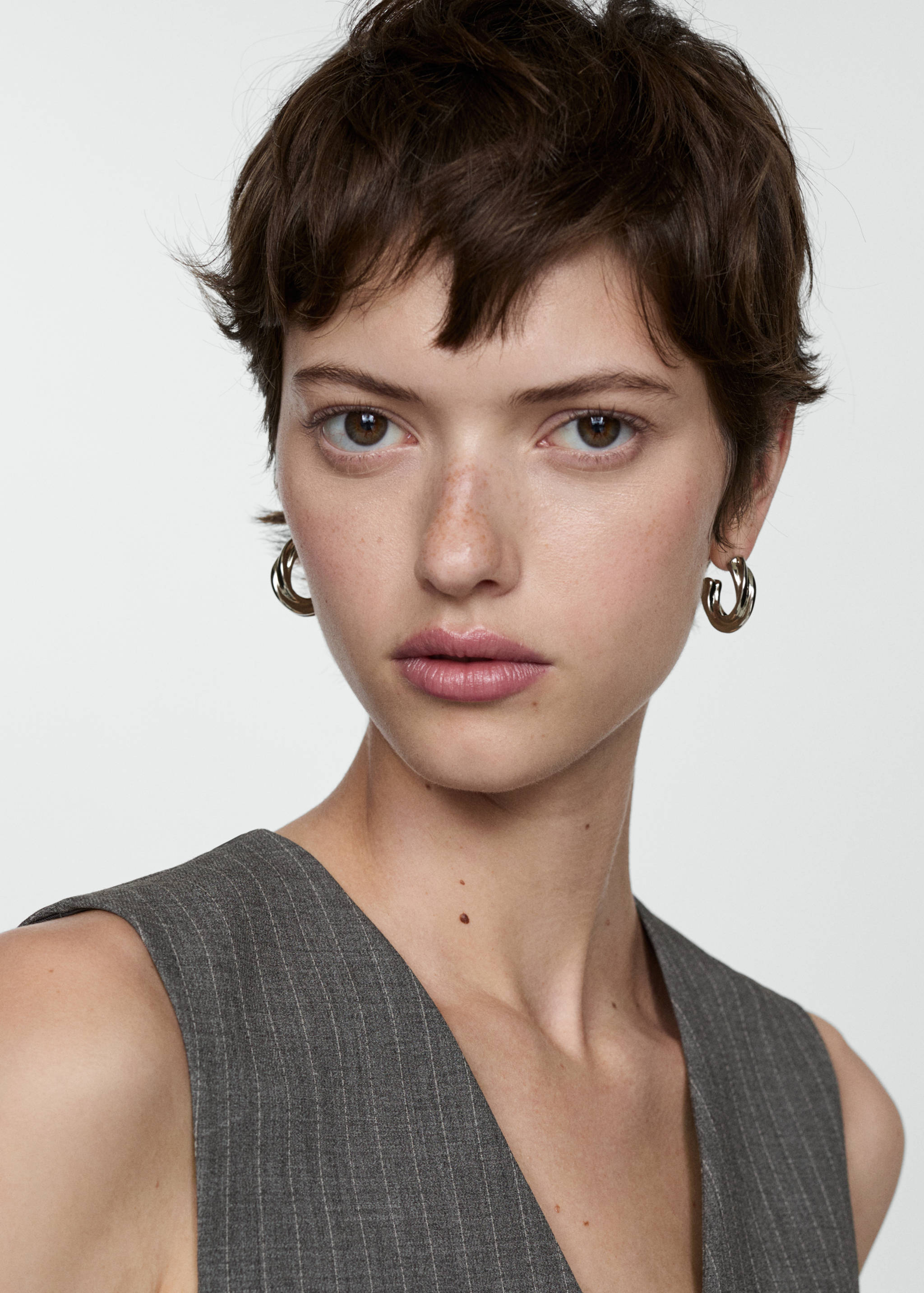 Pinstriped suit waistcoat - Details of the article 1